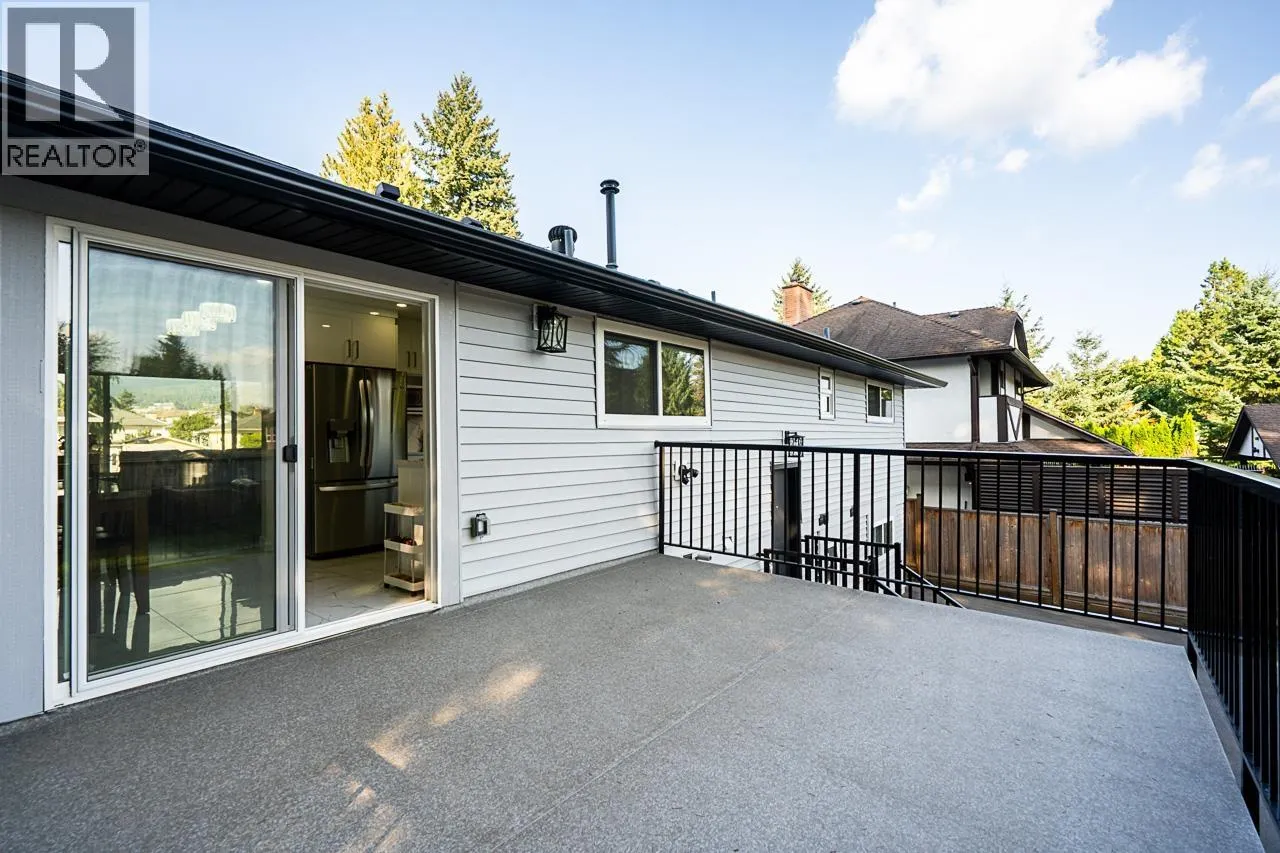 1624 COQUITLAM AVENUE