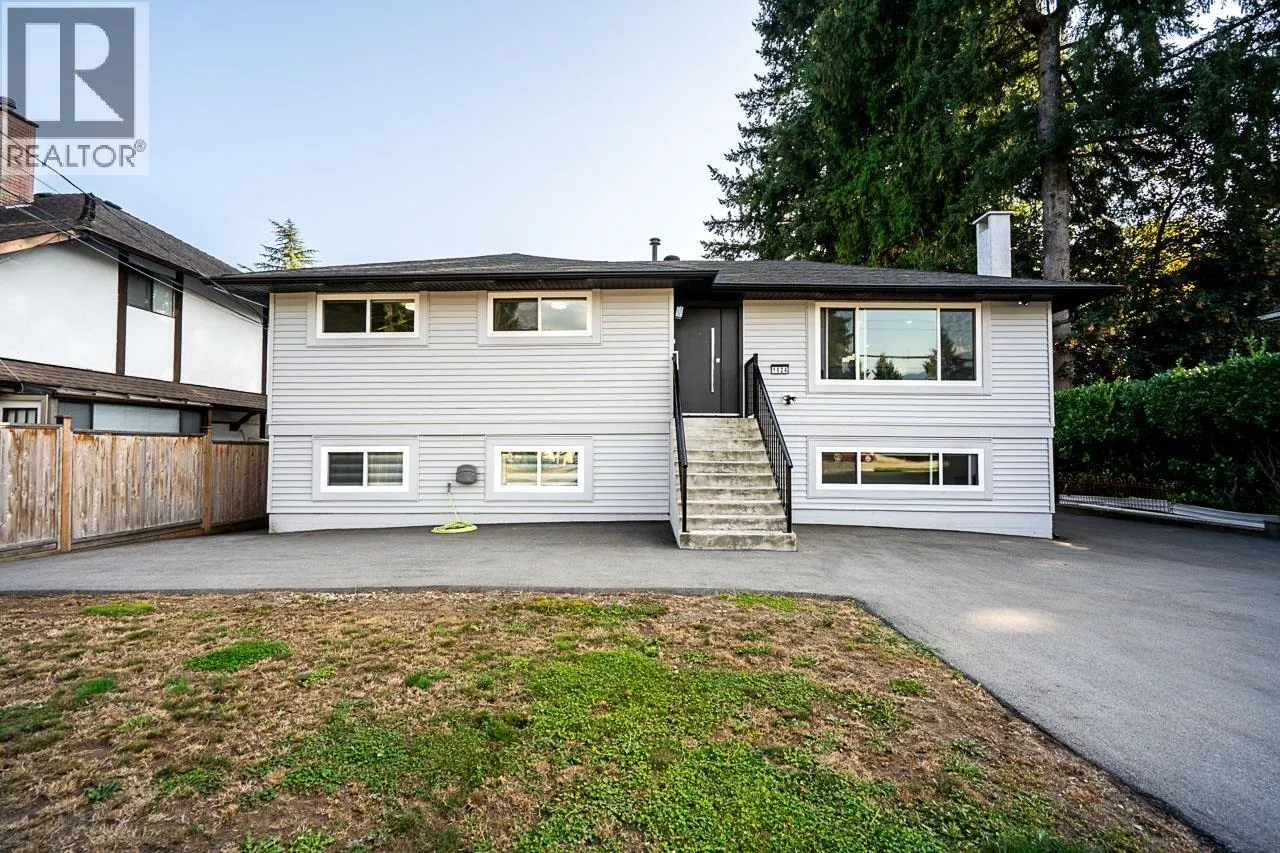1624 COQUITLAM AVENUE
