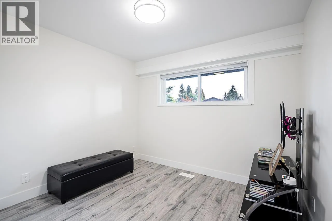 1624 COQUITLAM AVENUE