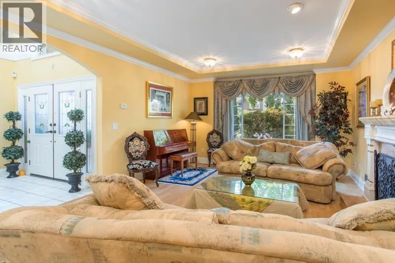 5524 CORNWALL DRIVE