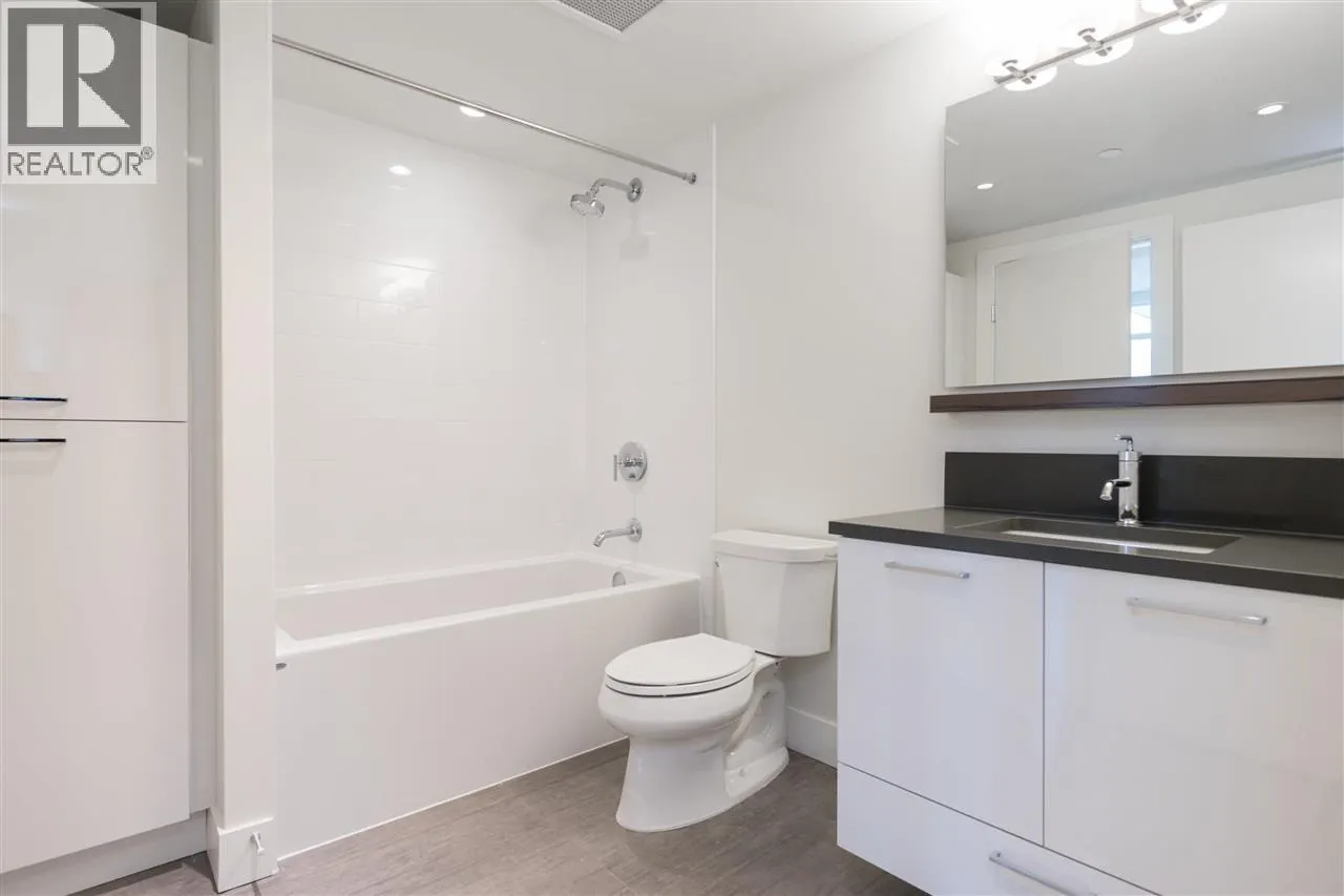 408 258 NELSON'S COURT