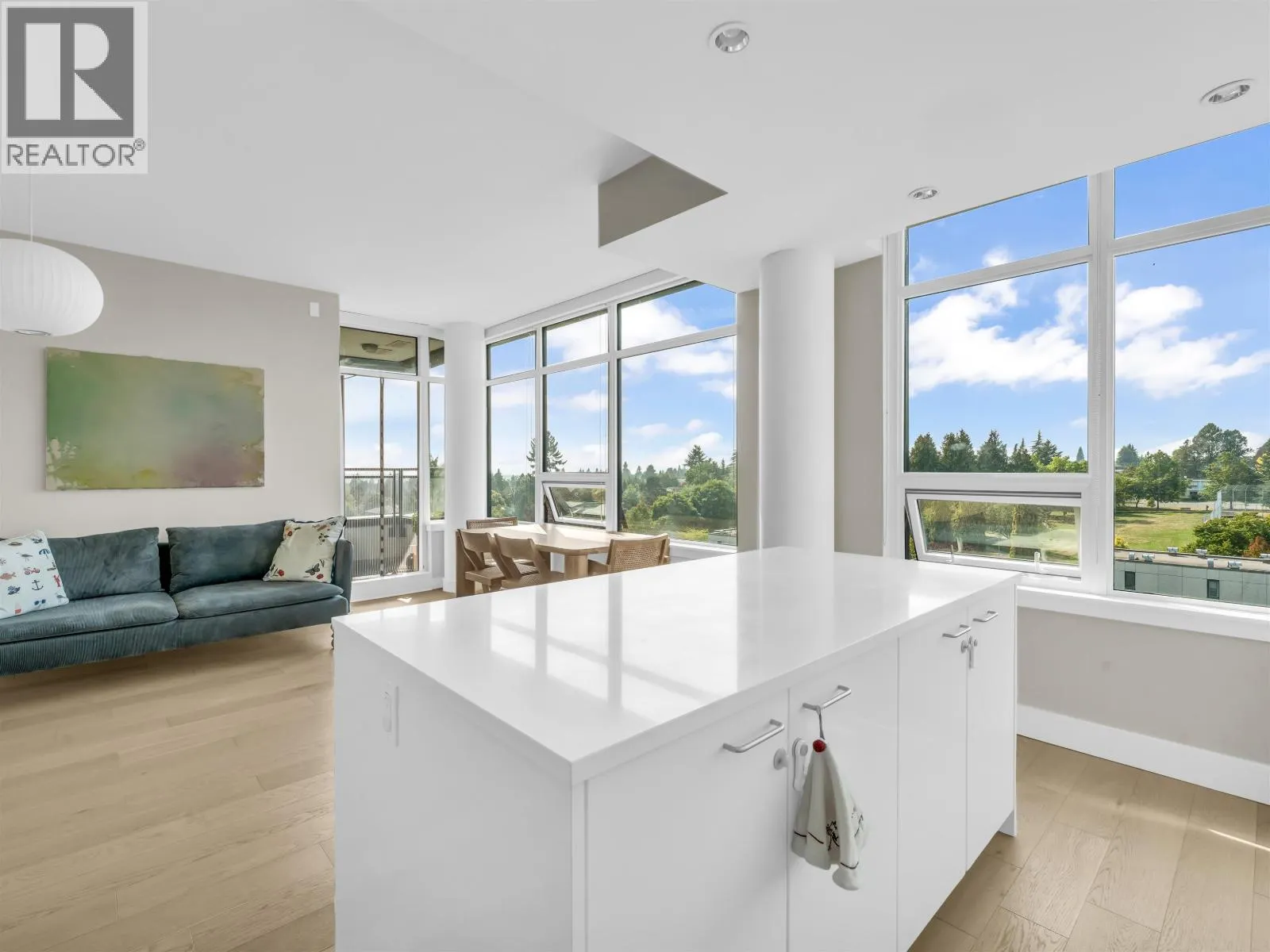709 6383 CAMBIE STREET