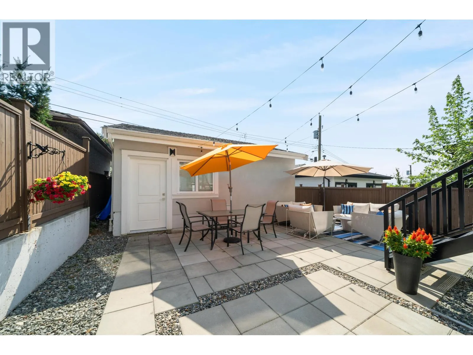 3448 PANDORA STREET
