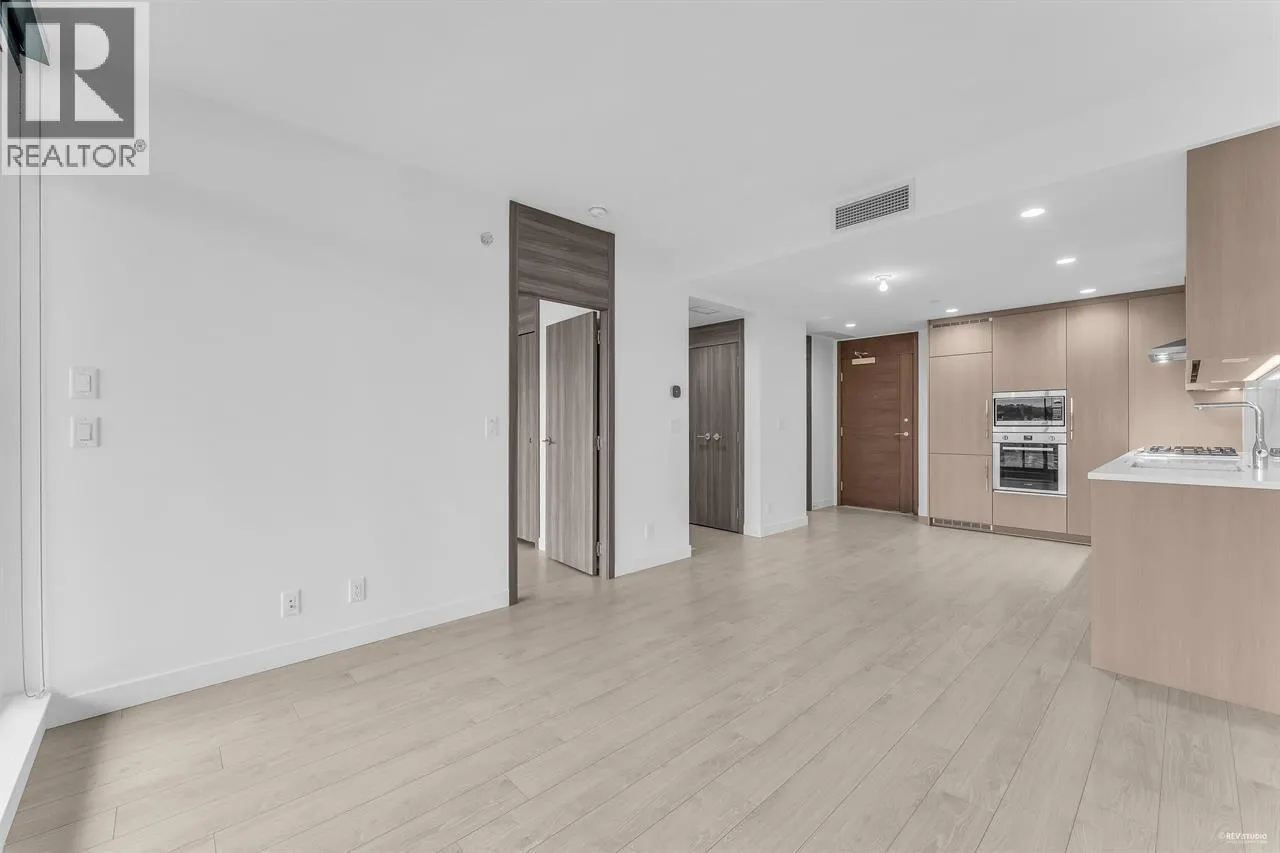 708 4880 LOUGHEED HIGHWAY