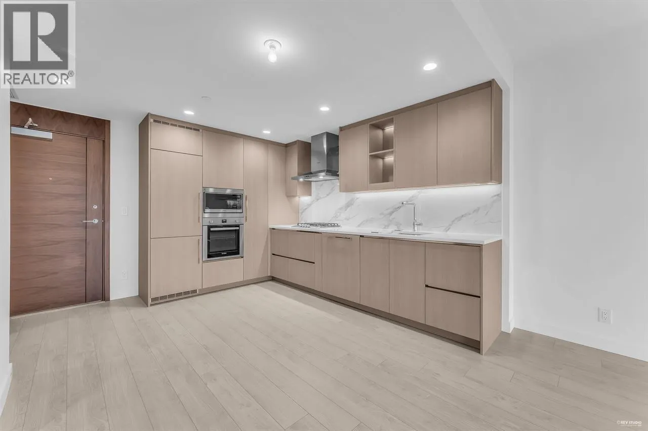 708 4880 LOUGHEED HIGHWAY