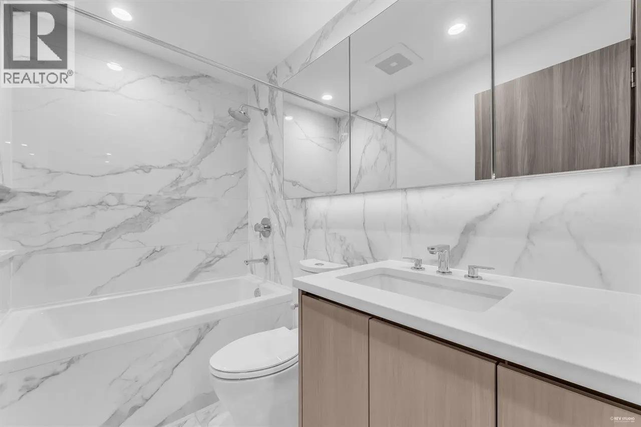 708 4880 LOUGHEED HIGHWAY