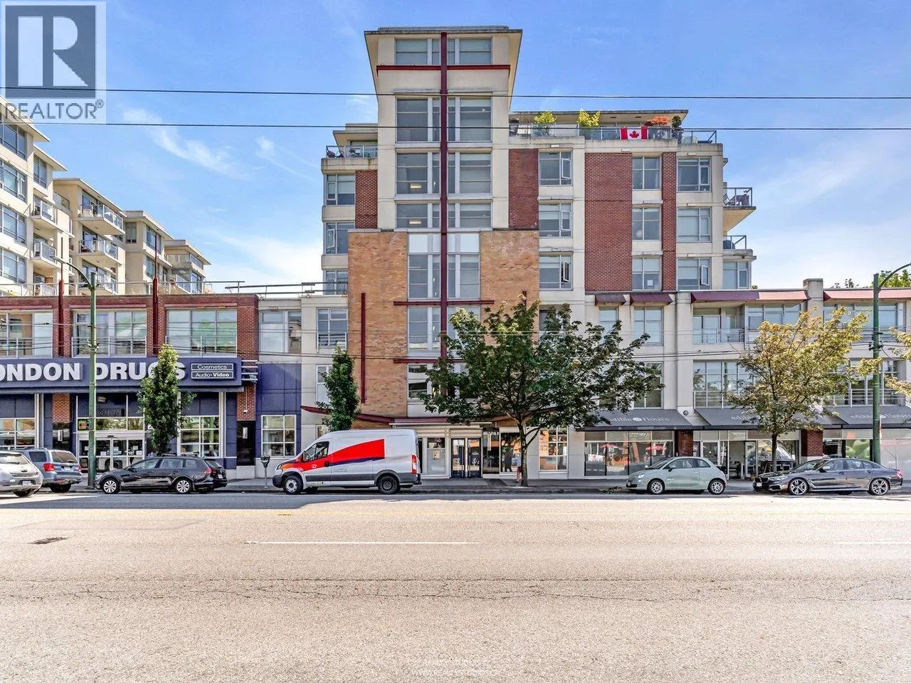 515 2268 W BROADWAY