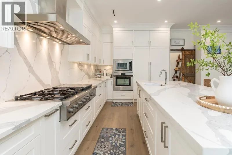 11240 SCHOONER COURT