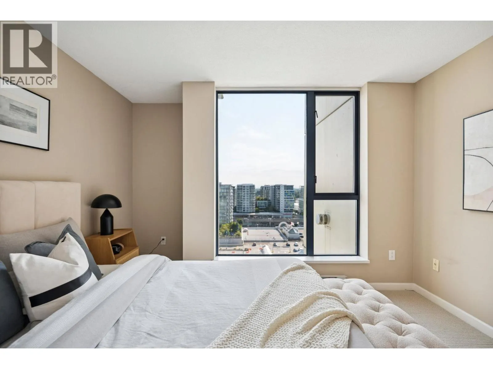 1605 6088 MINORU BOULEVARD