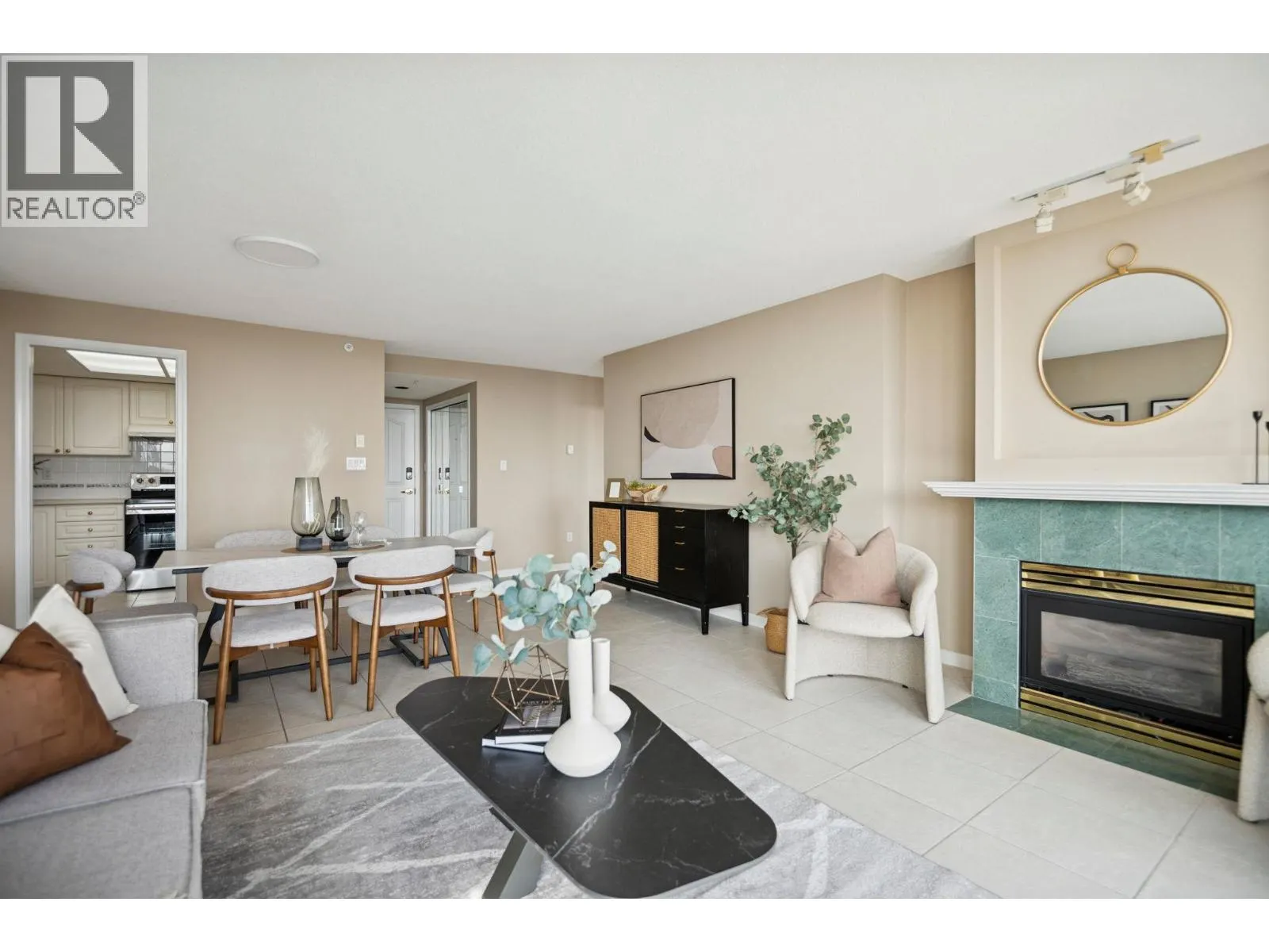 1605 6088 MINORU BOULEVARD