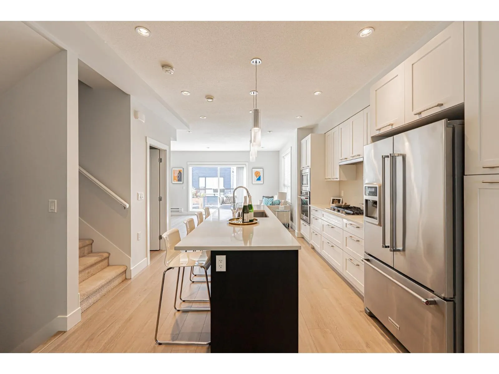 111 2280 163 STREET