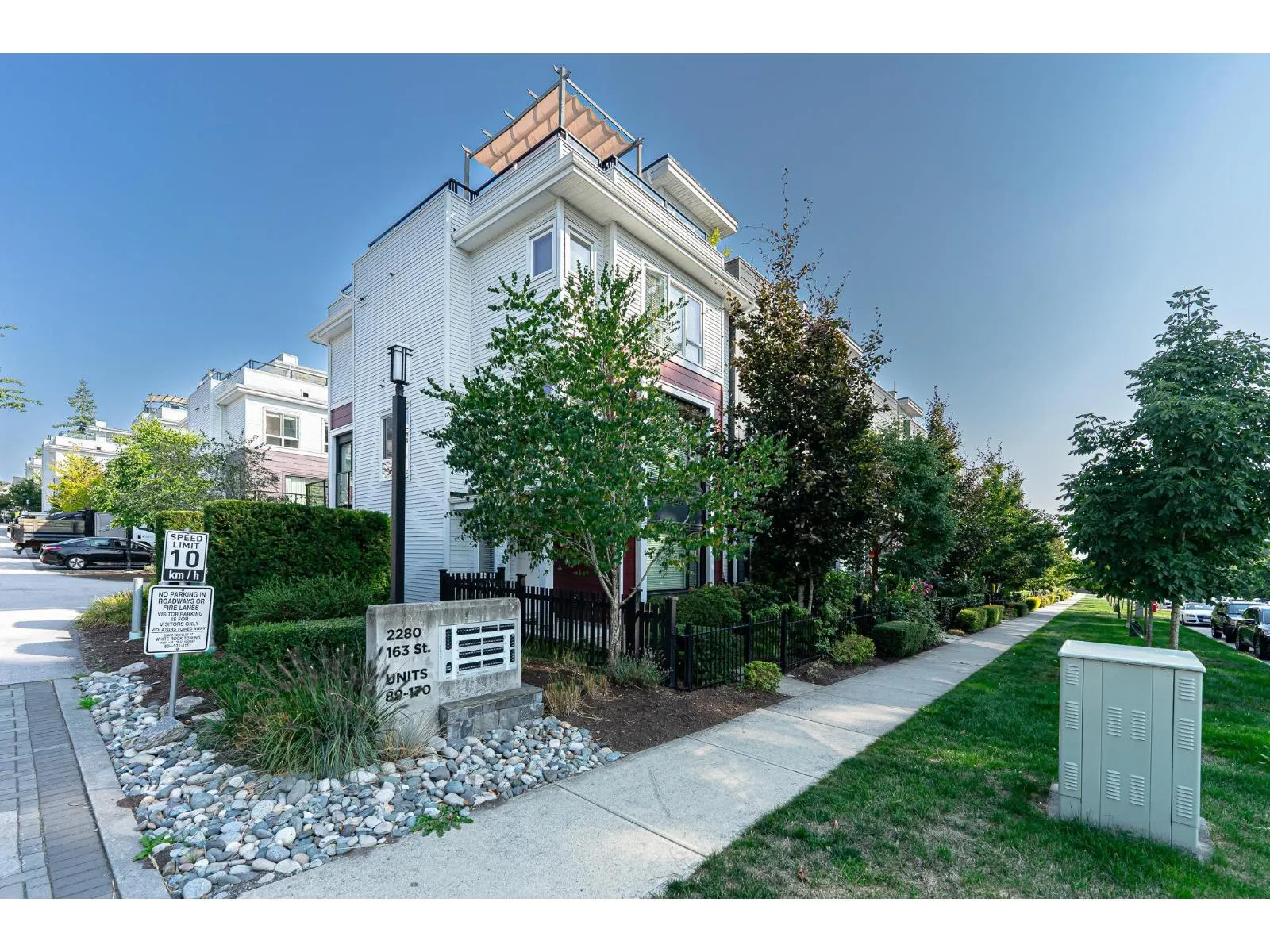 111 2280 163 STREET