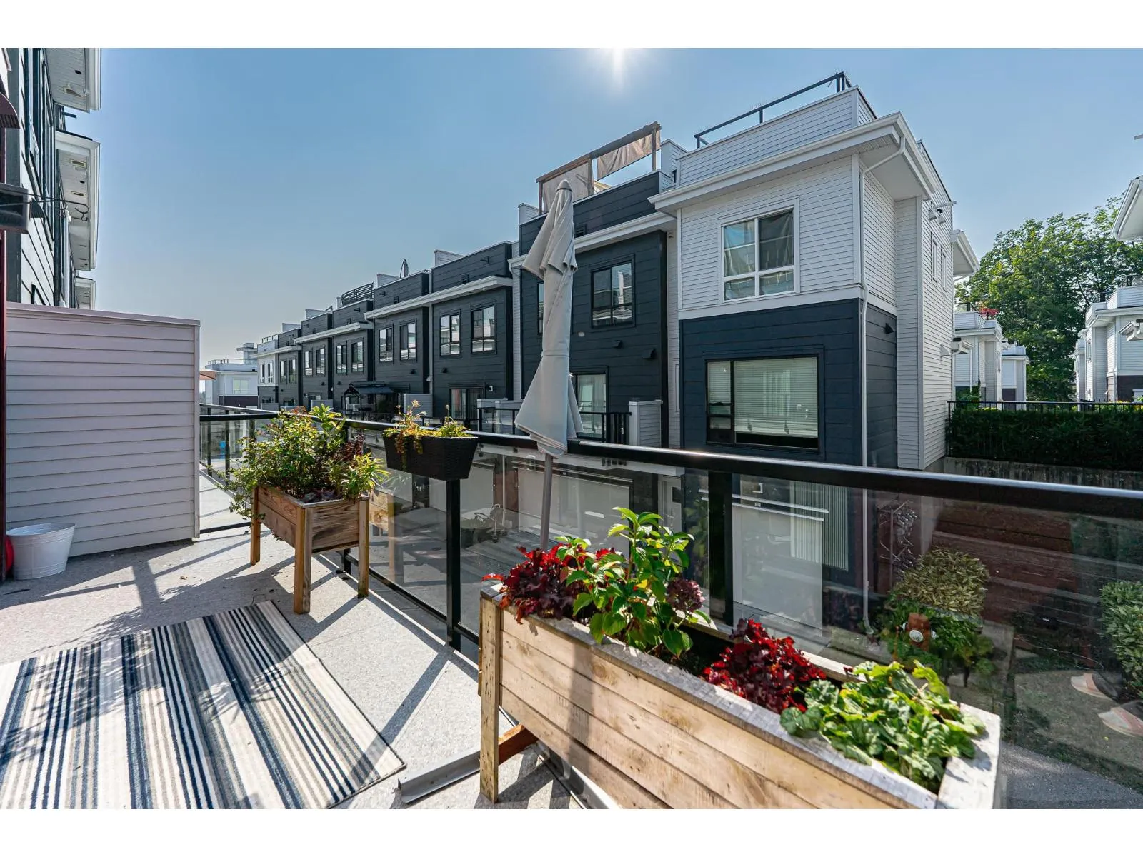 111 2280 163 STREET