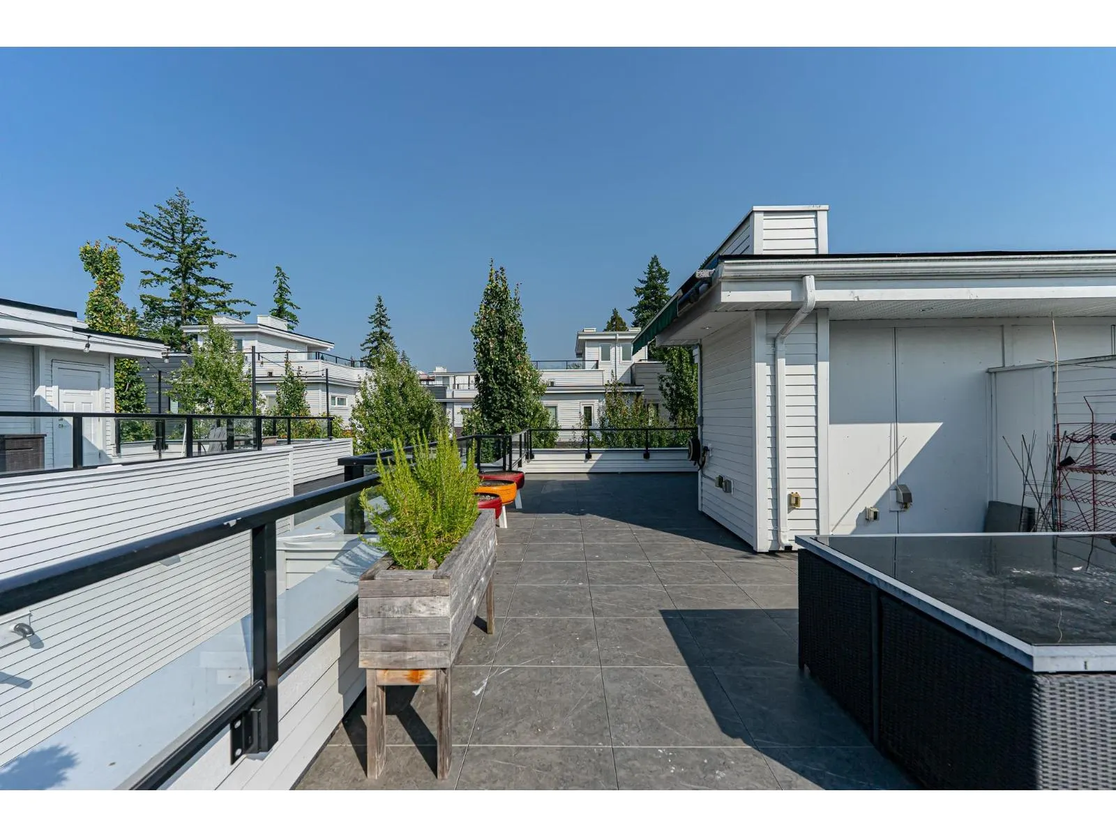 111 2280 163 STREET
