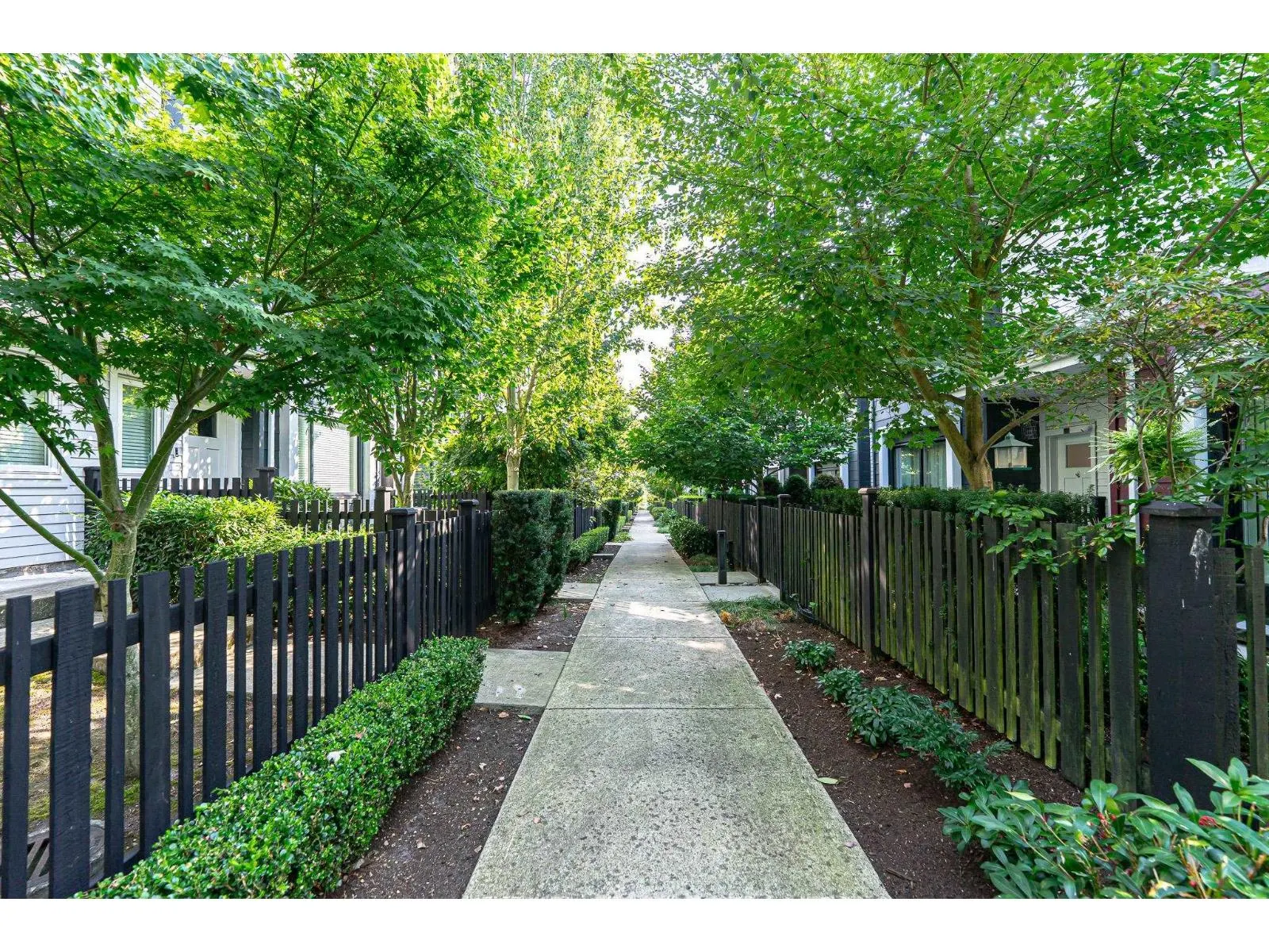 111 2280 163 STREET