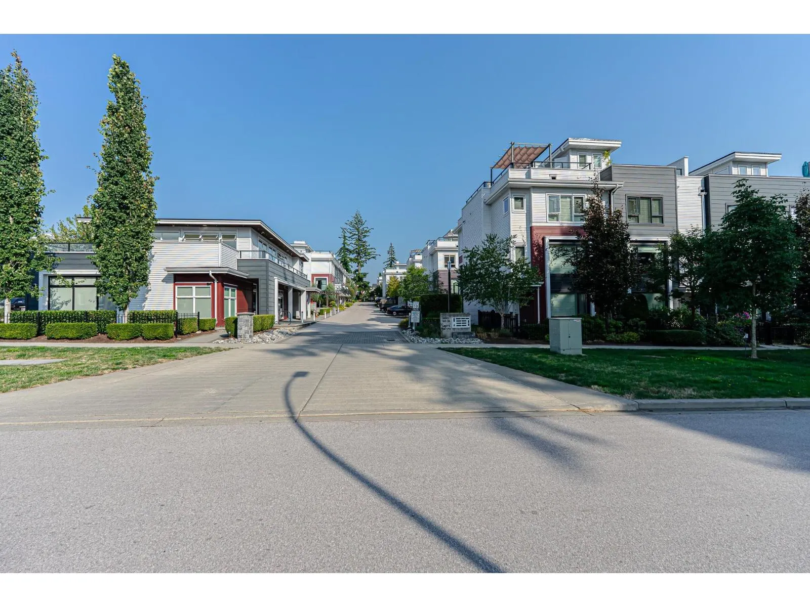 111 2280 163 STREET