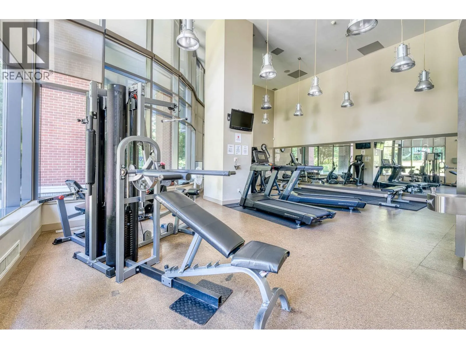 1208 7088 18TH AVENUE