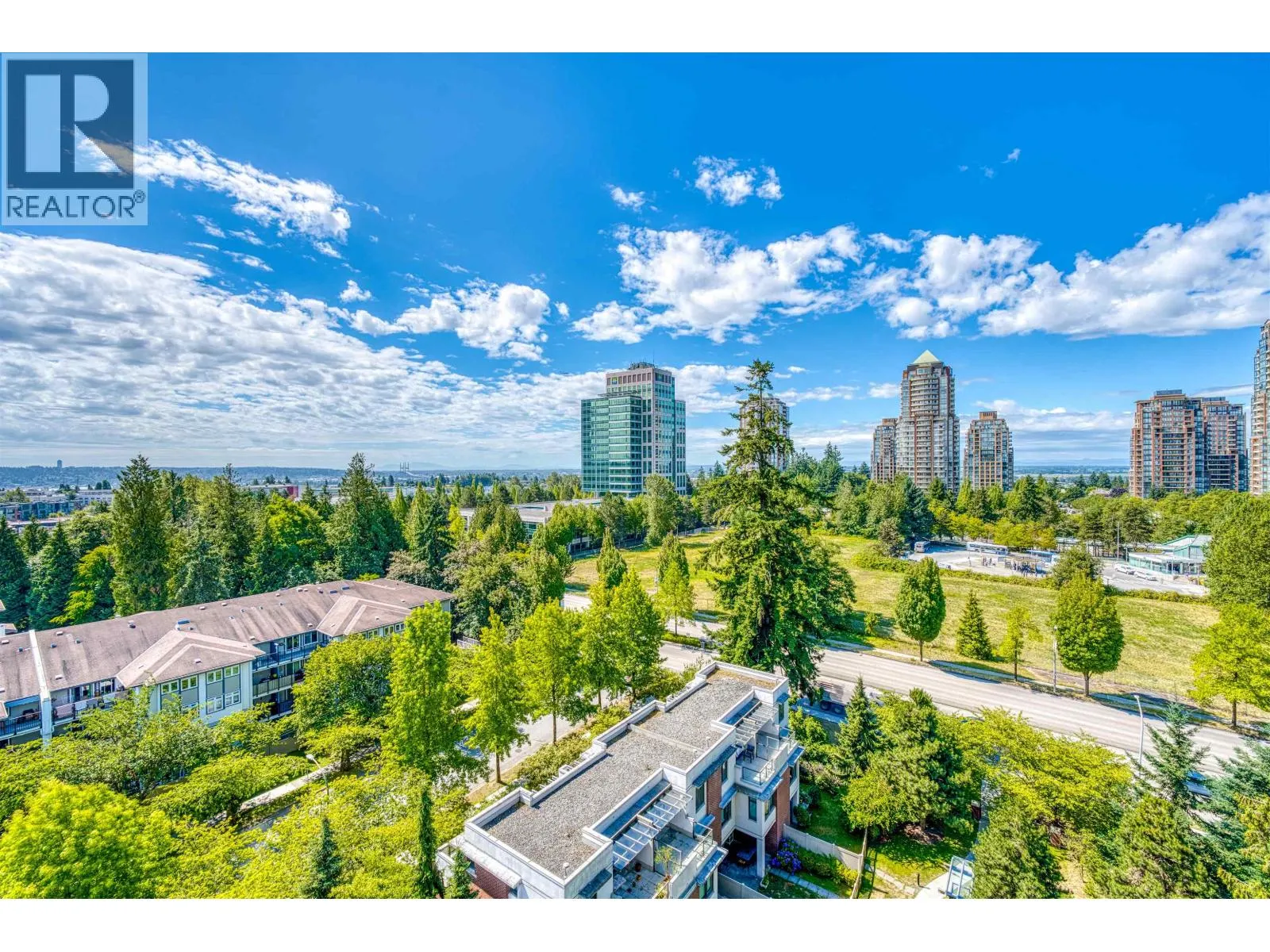 1208 7088 18TH AVENUE