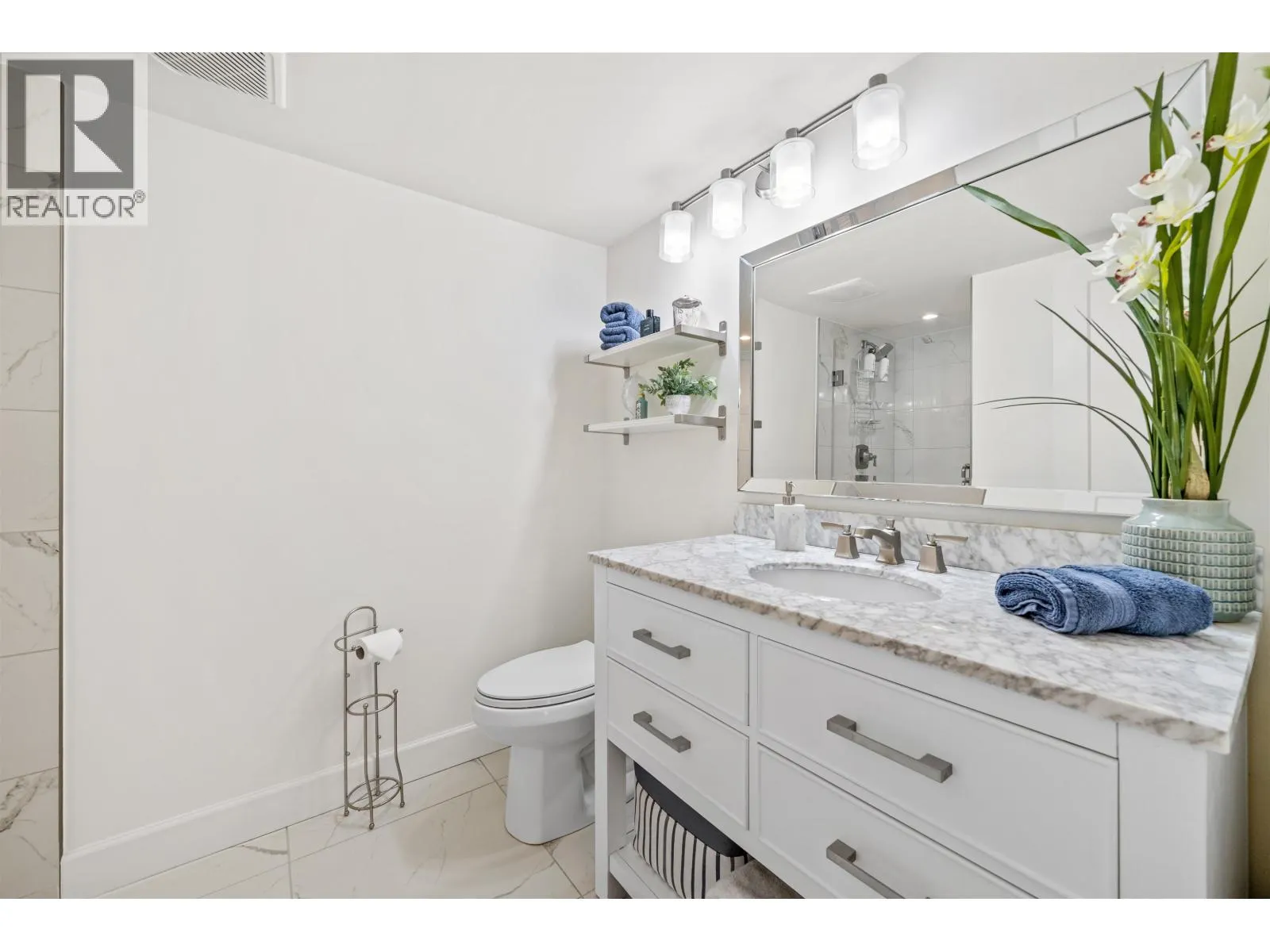 T4908 3980 CARRIGAN COURT
