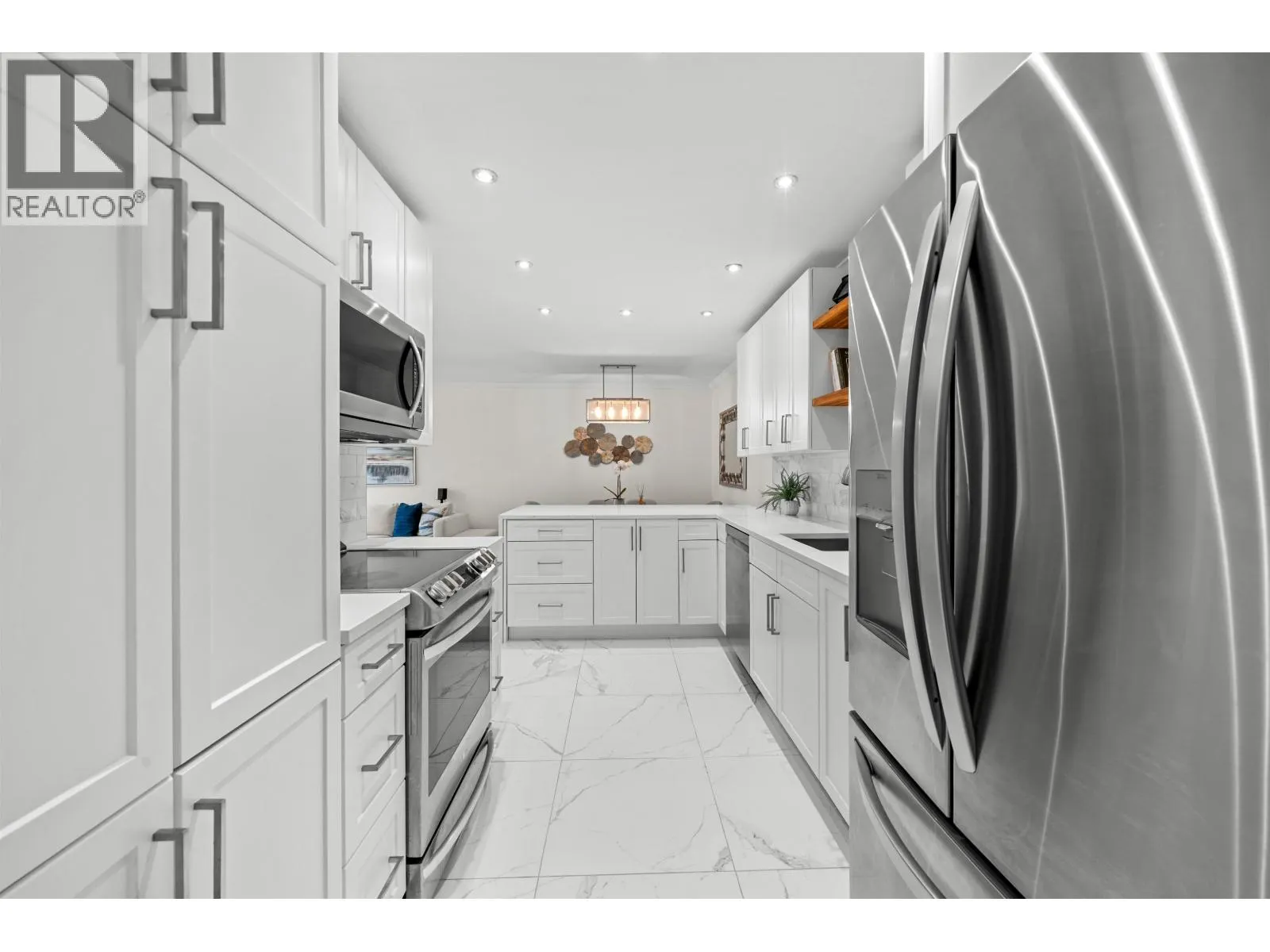 T4908 3980 CARRIGAN COURT