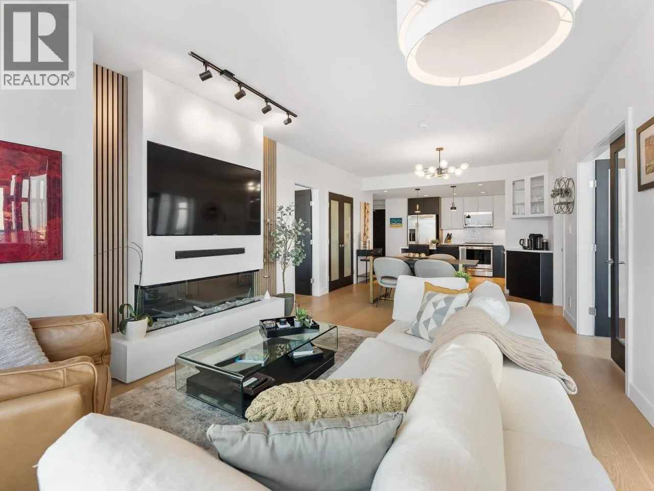2301 280 ROSS DRIVE