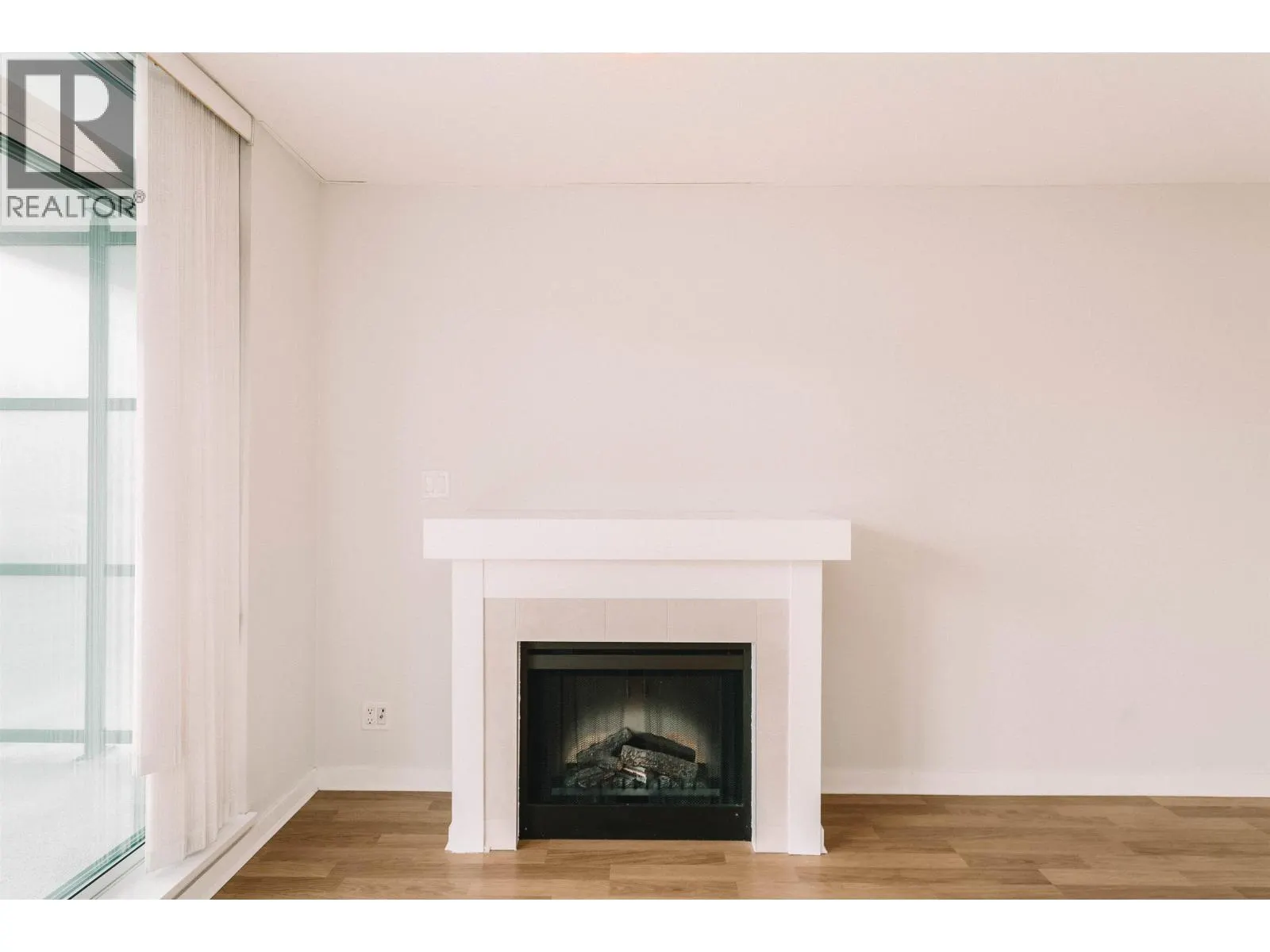 906 1178 HEFFLEY CRESCENT