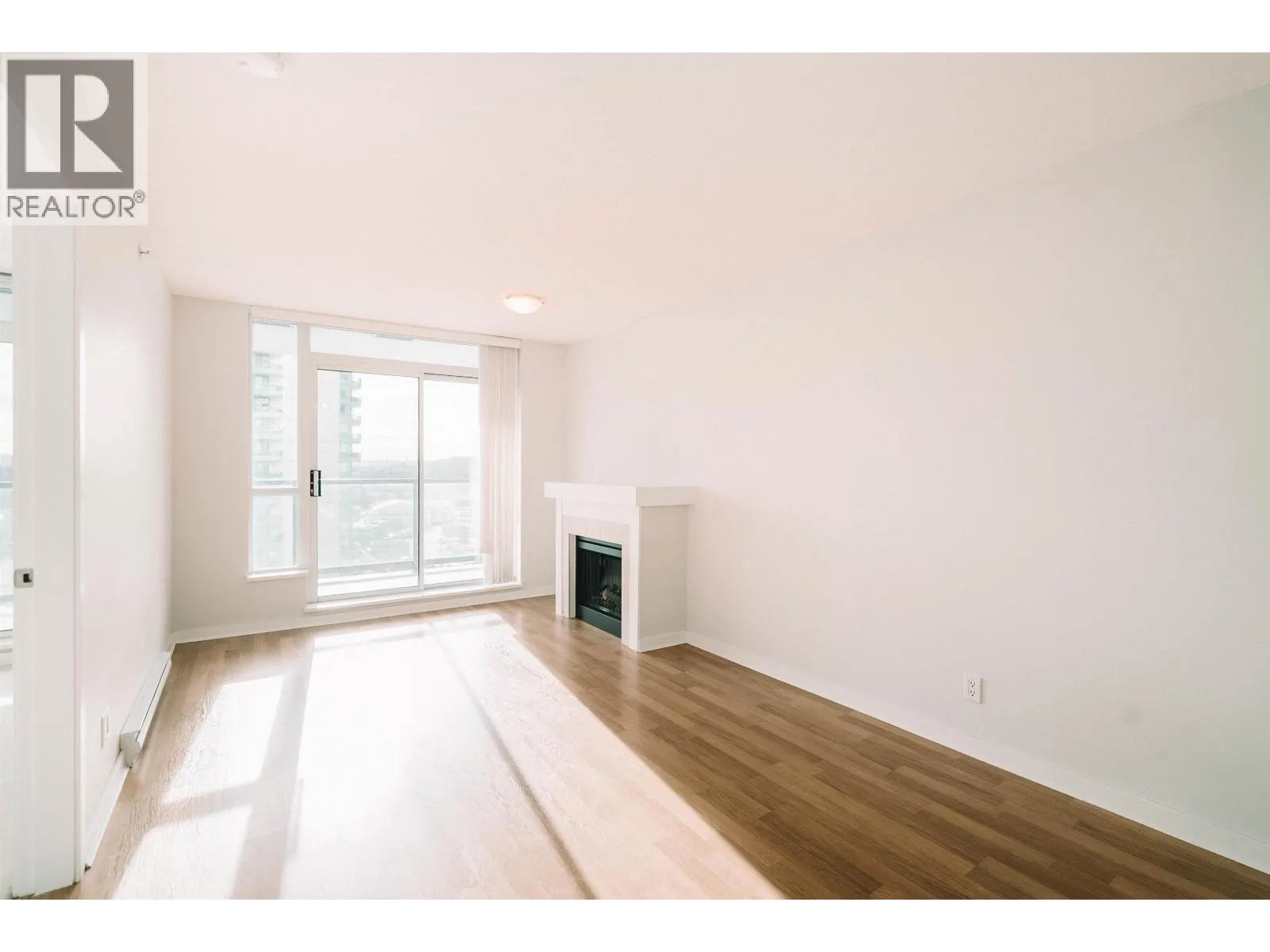 906 1178 HEFFLEY CRESCENT