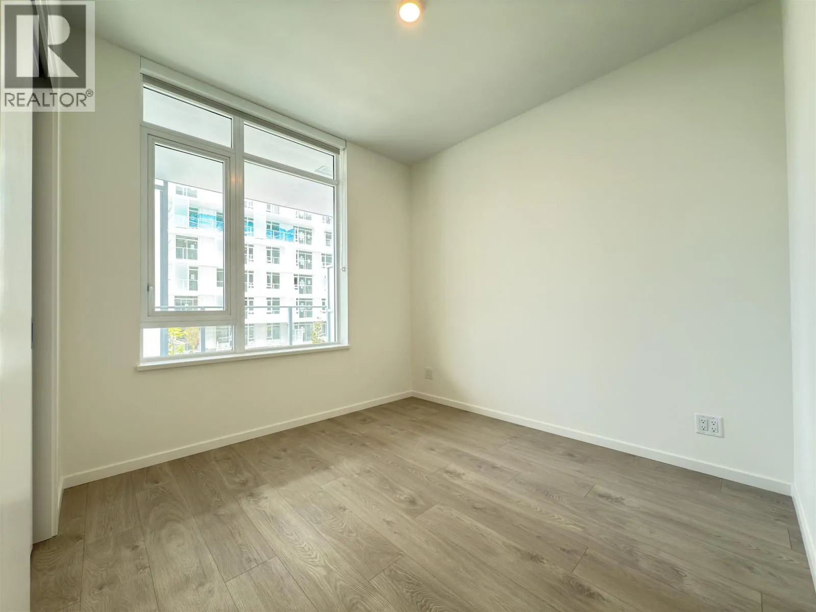 576 6600 MINORU BOULEVARD