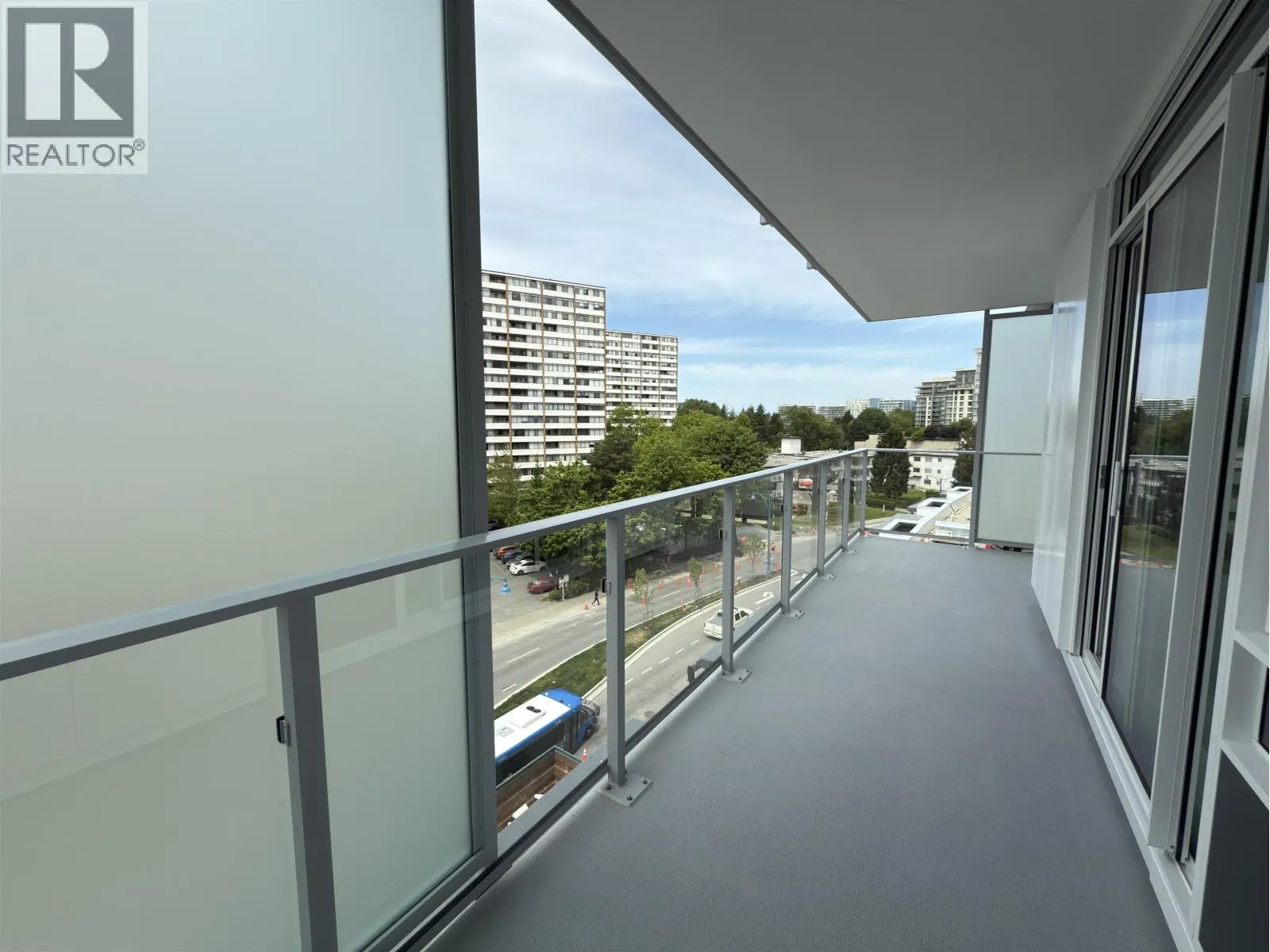 576 6600 MINORU BOULEVARD