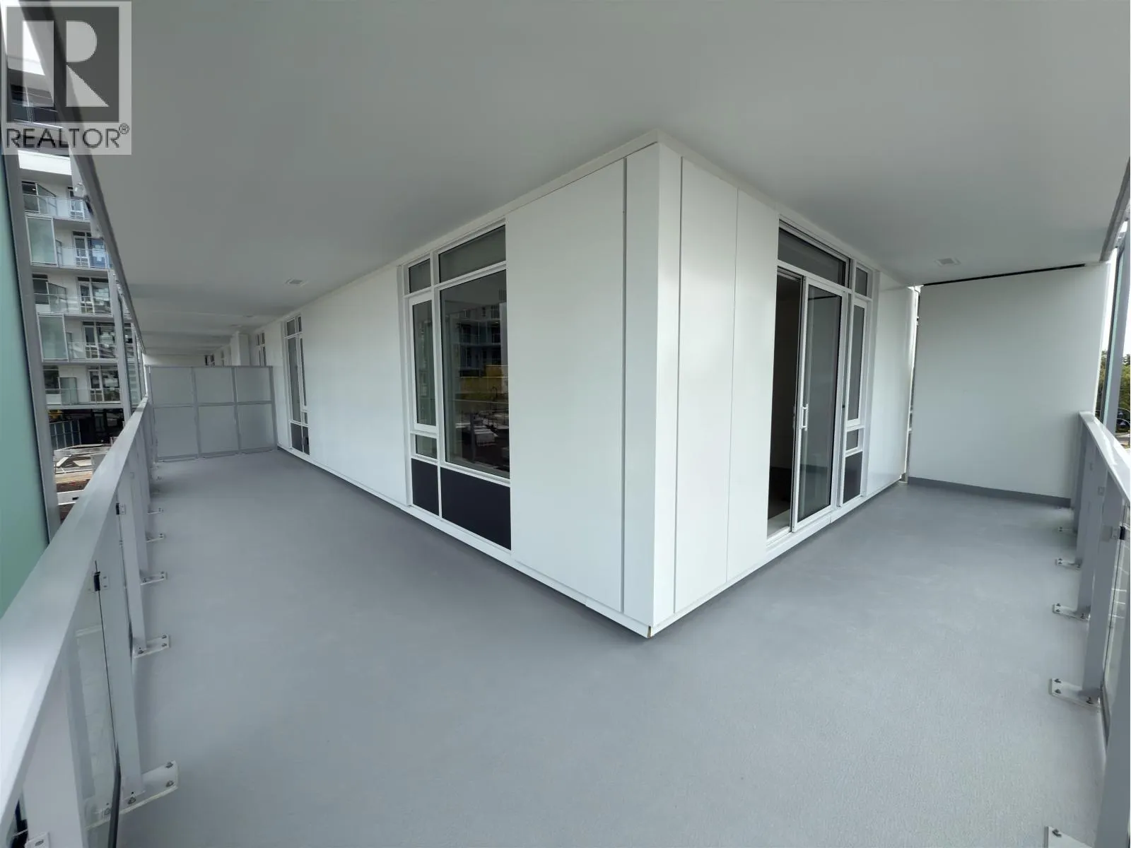 576 6600 MINORU BOULEVARD