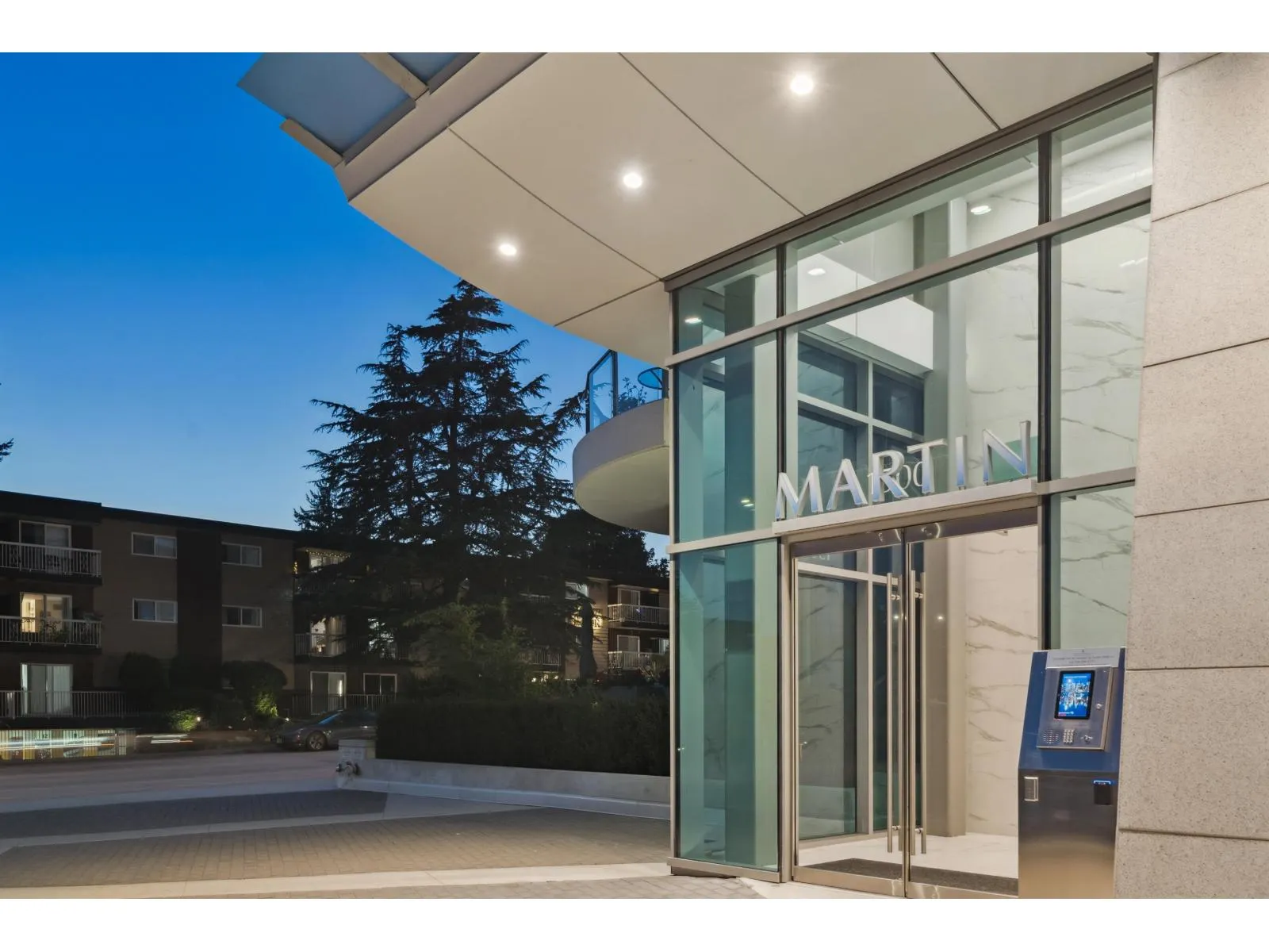 1406 1500 MARTIN STREET