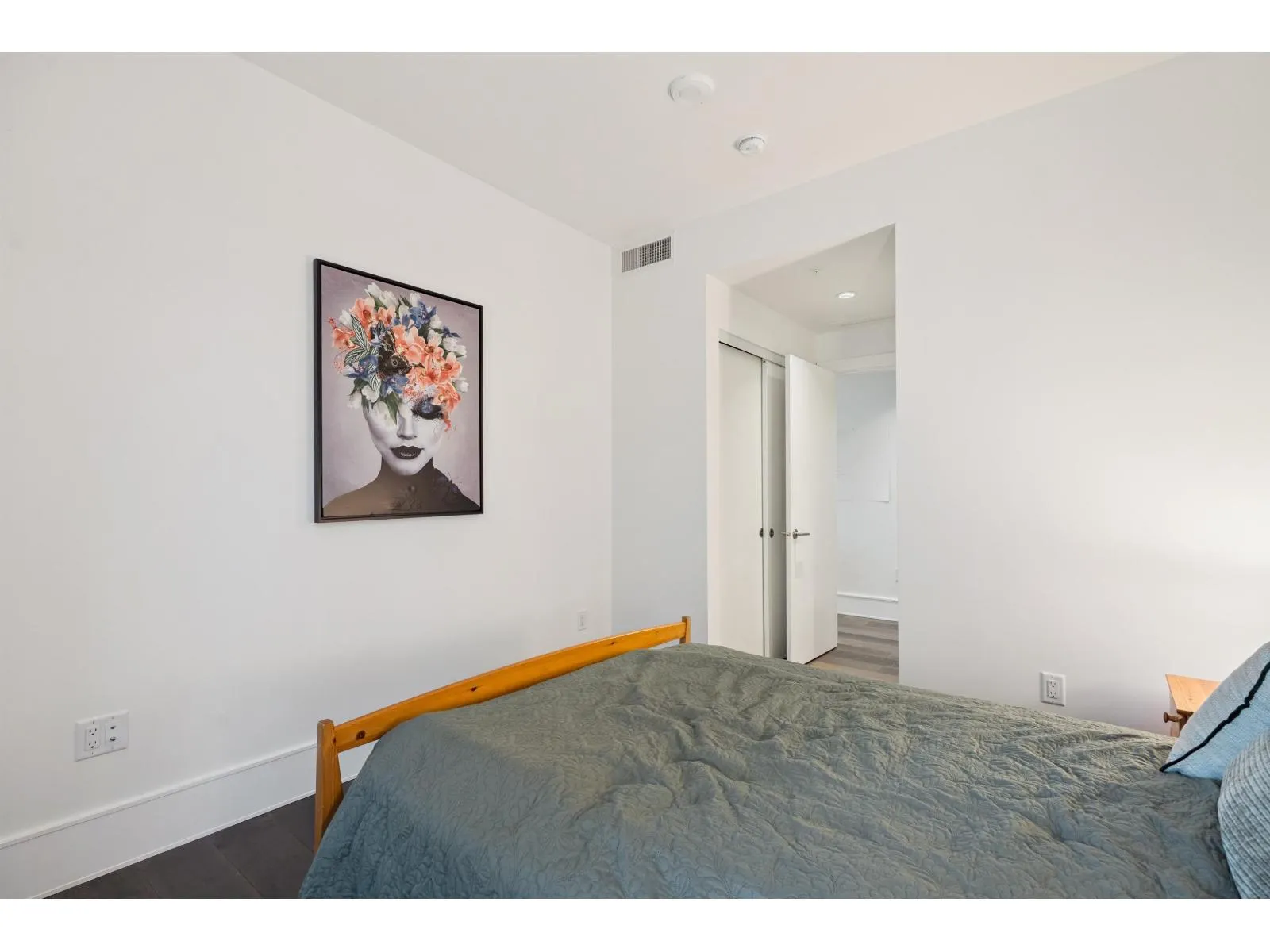 1406 1500 MARTIN STREET