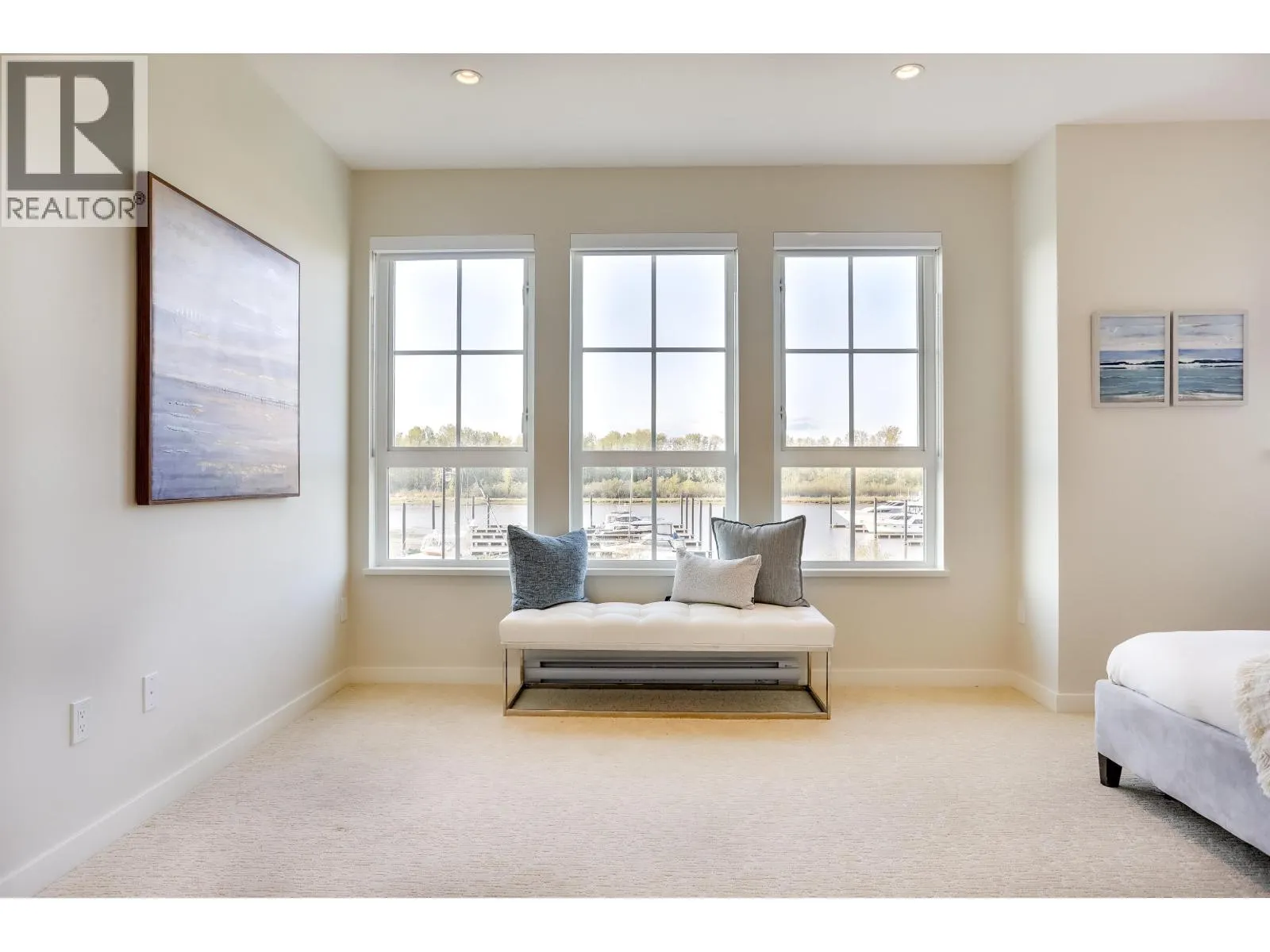 100 5311 ADMIRAL WAY