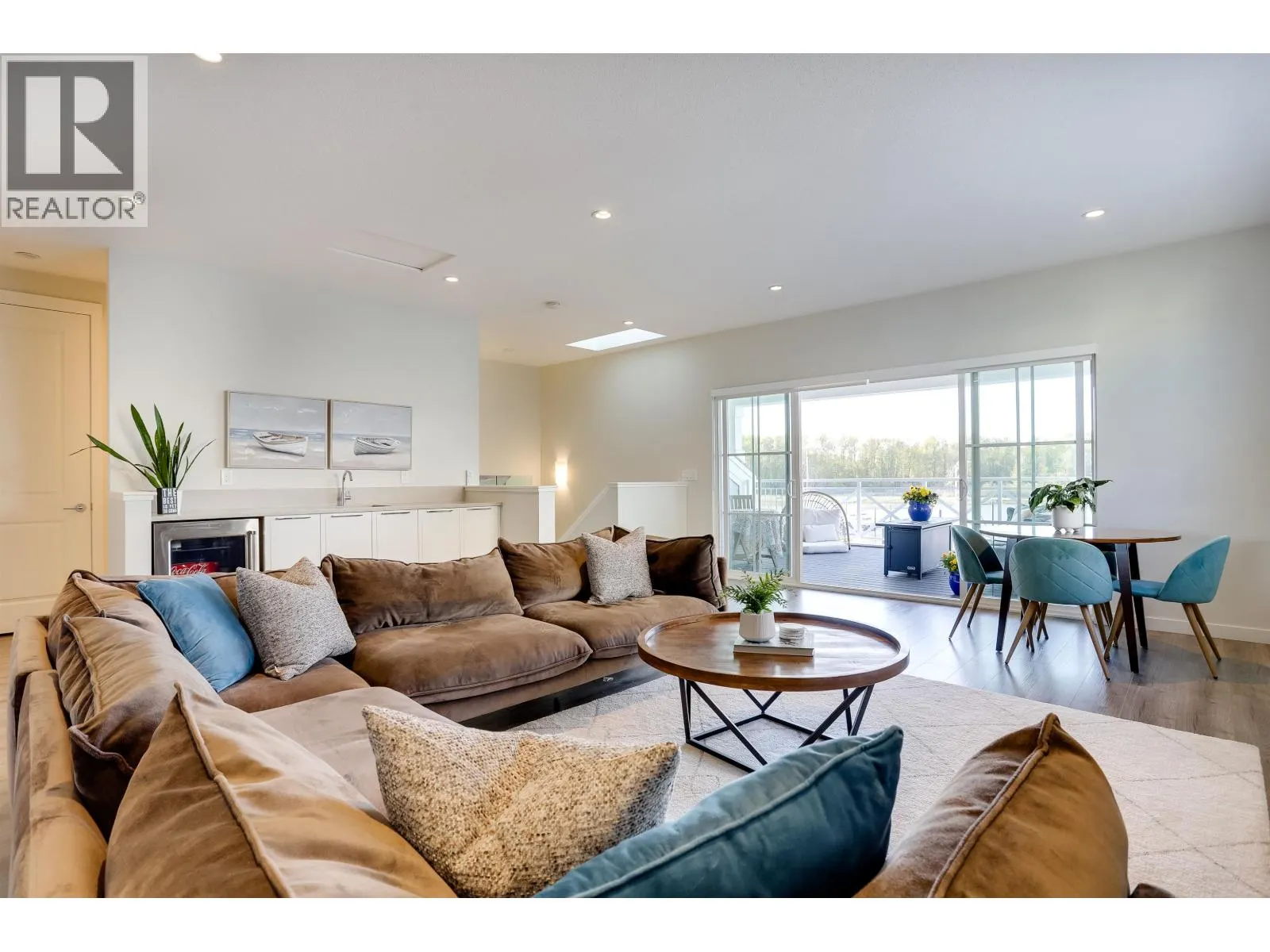 100 5311 ADMIRAL WAY
