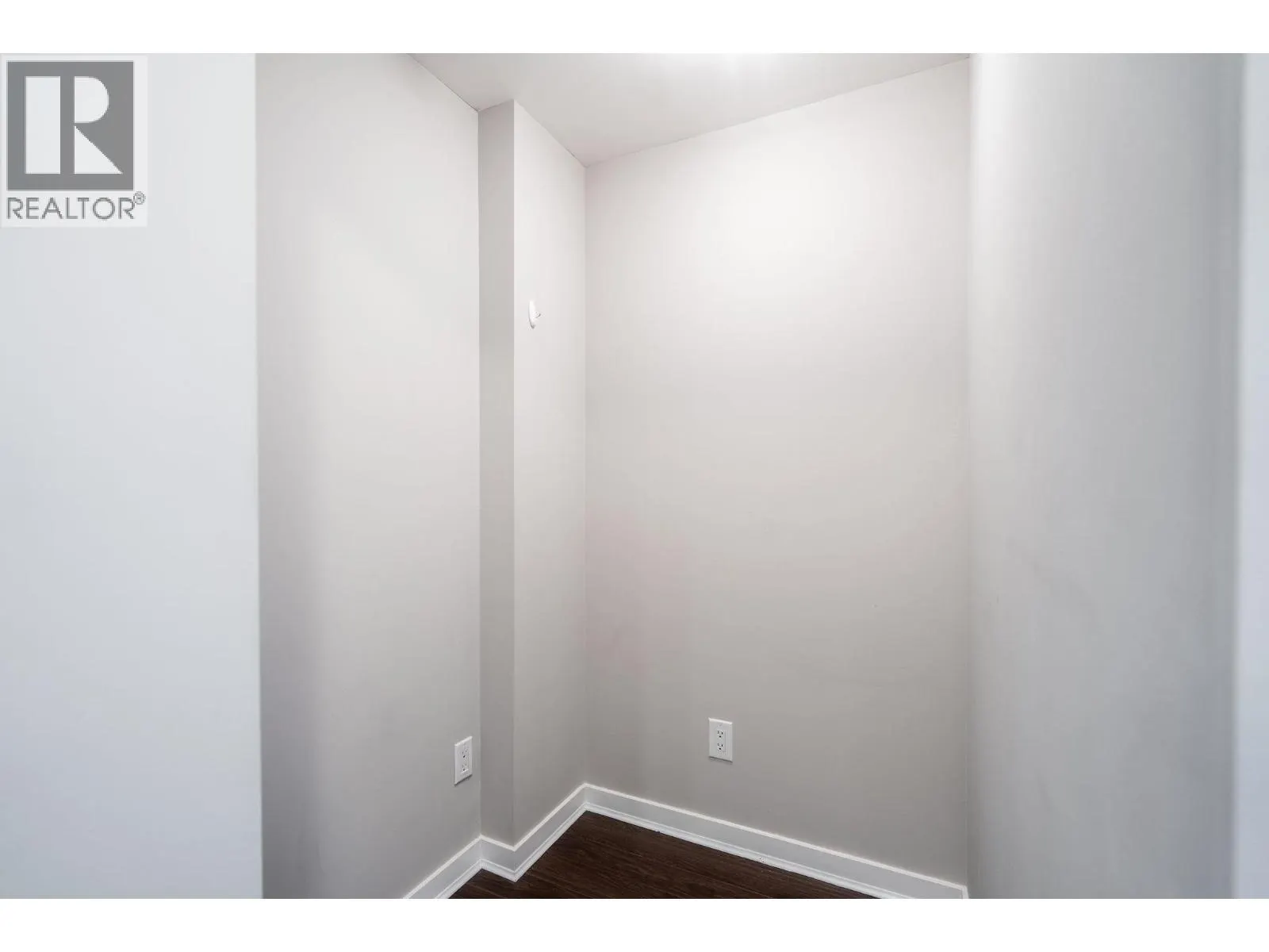 3606 9888 CAMERON STREET