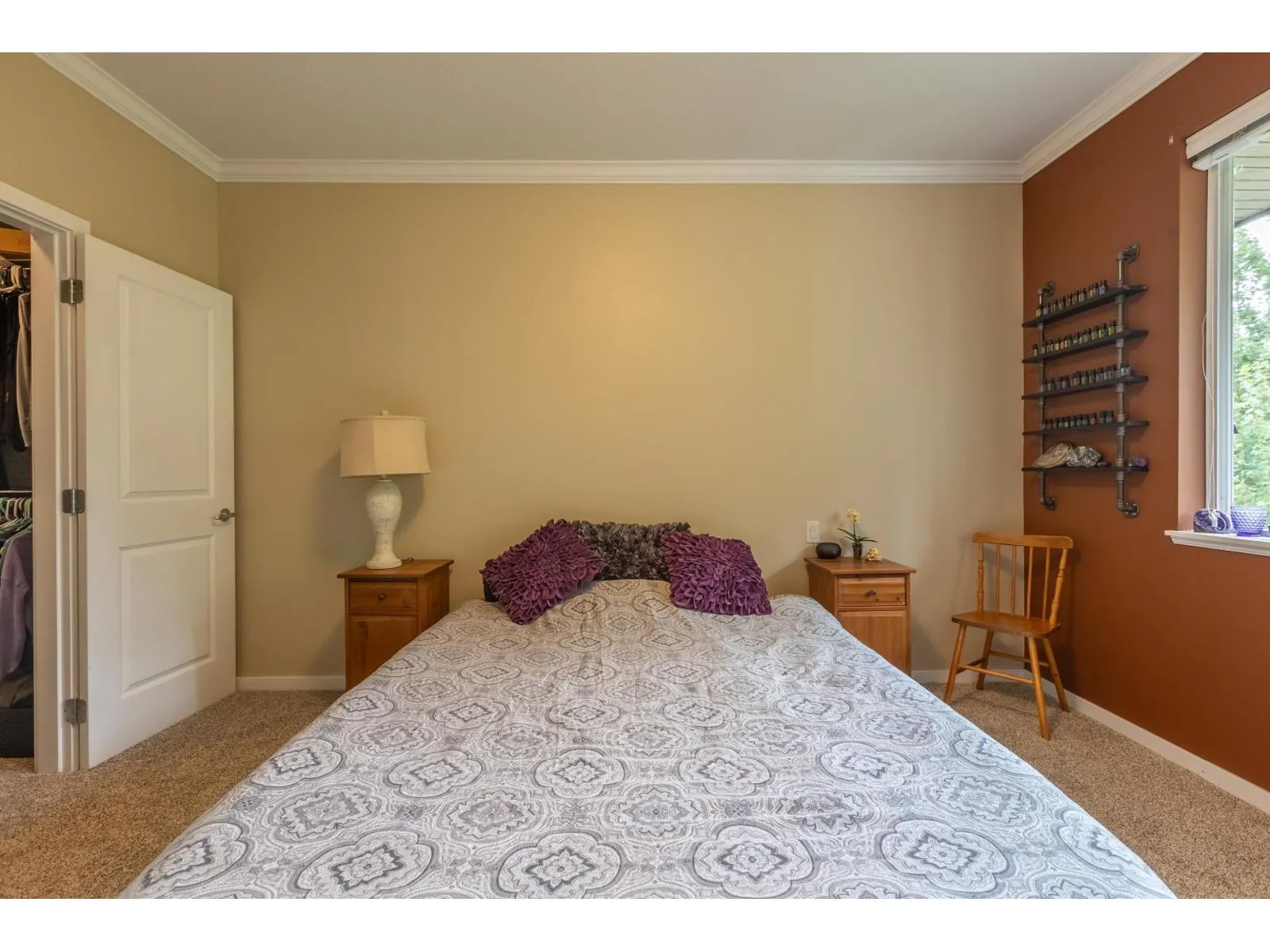 410 2038 SANDALWOOD CRESCENT