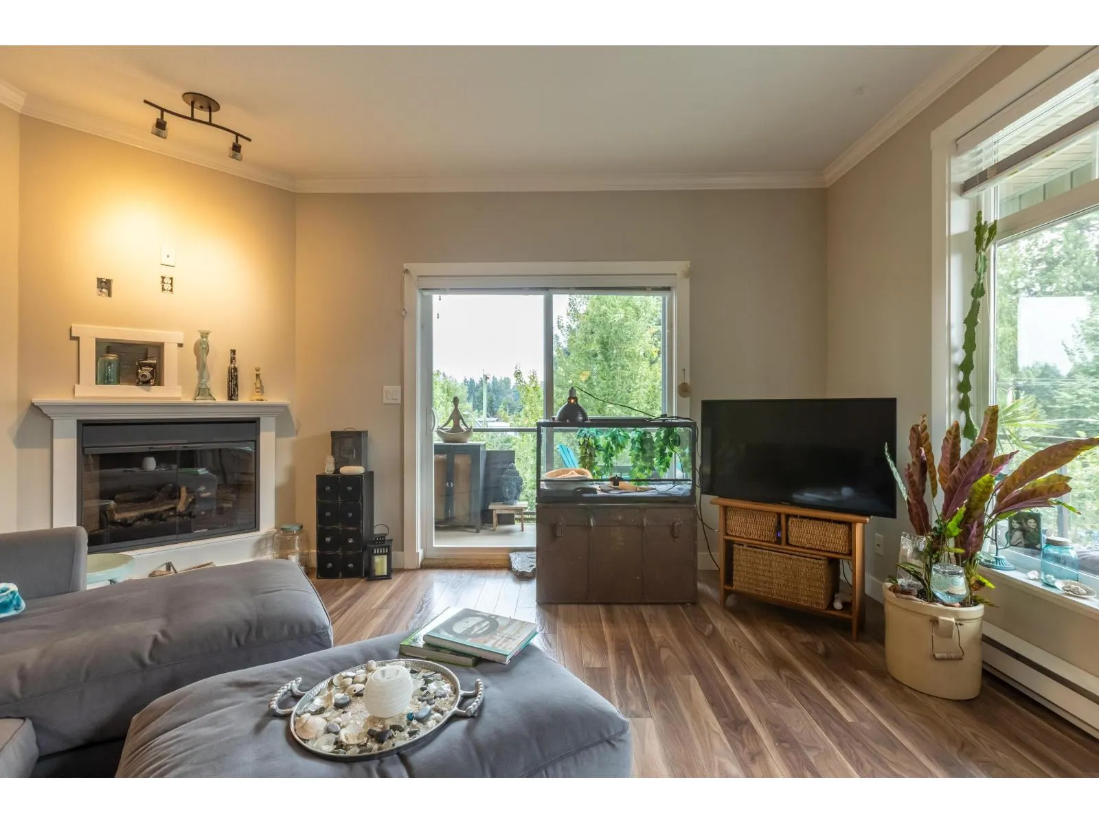 410 2038 SANDALWOOD CRESCENT