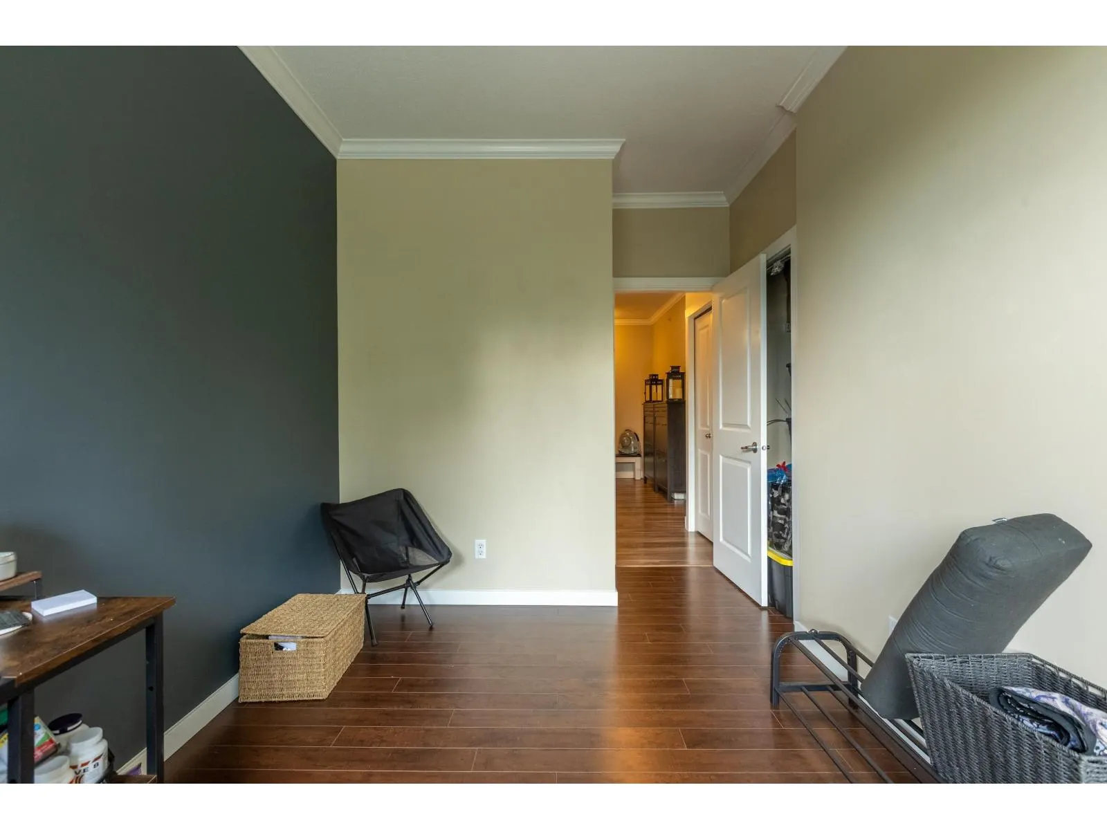410 2038 SANDALWOOD CRESCENT