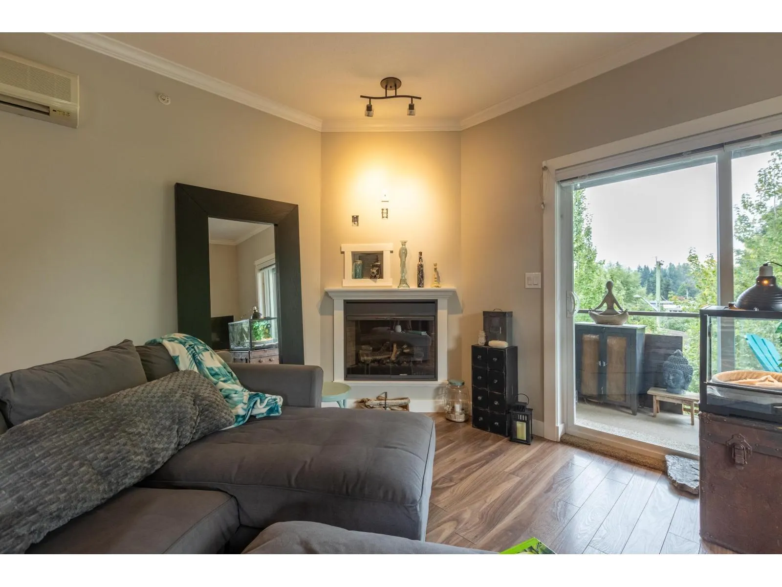 410 2038 SANDALWOOD CRESCENT