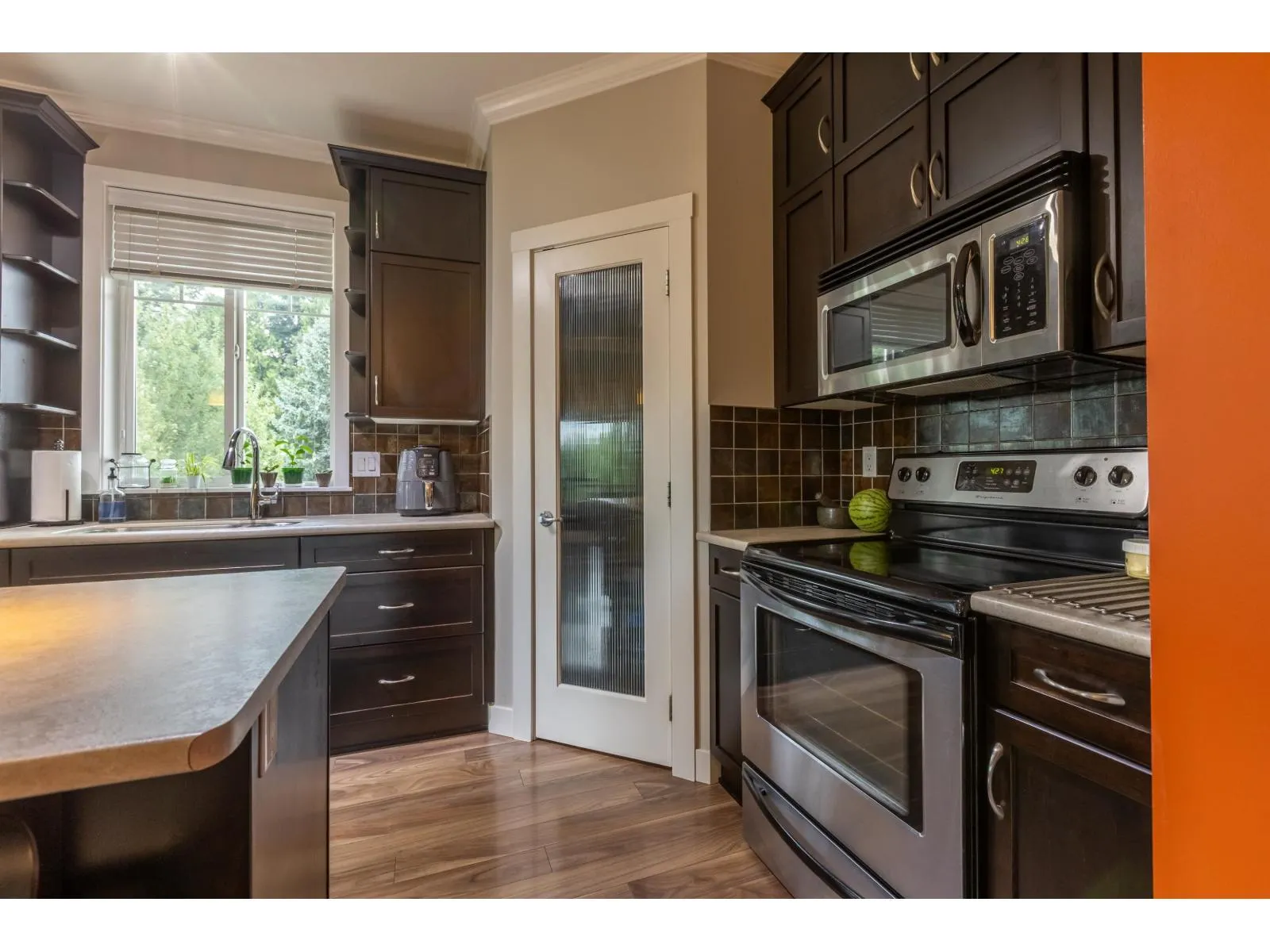 410 2038 SANDALWOOD CRESCENT