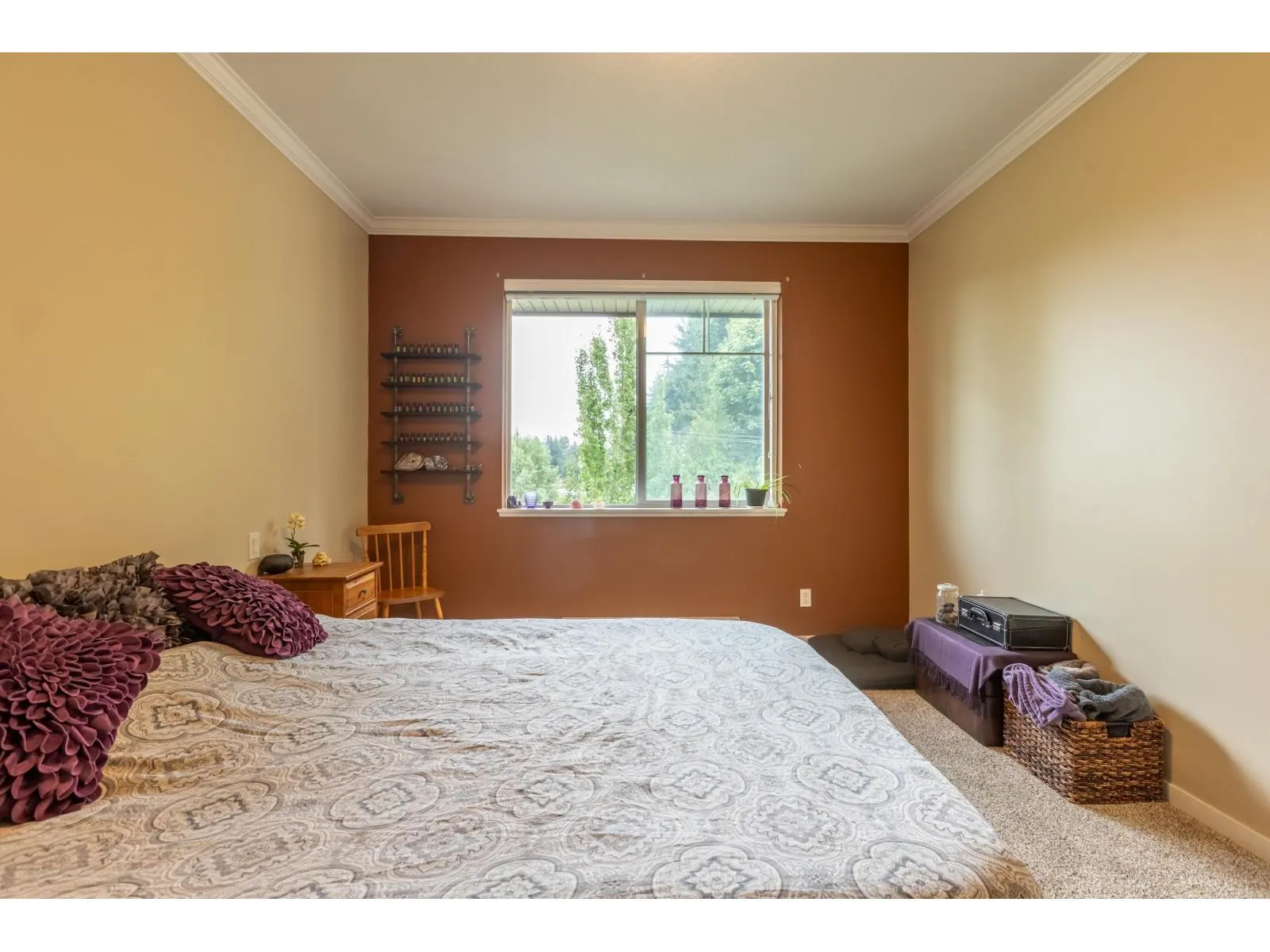410 2038 SANDALWOOD CRESCENT