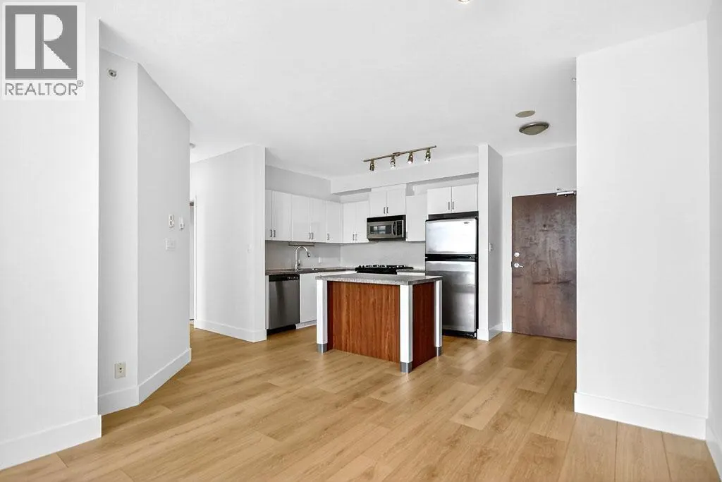 1609 155 W 1ST STREET