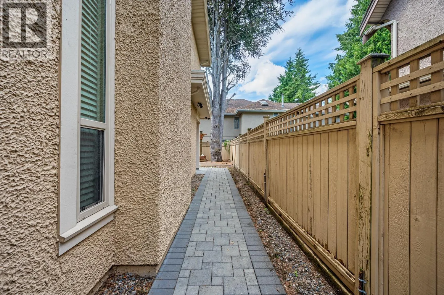 9531 GILBERT CRESCENT