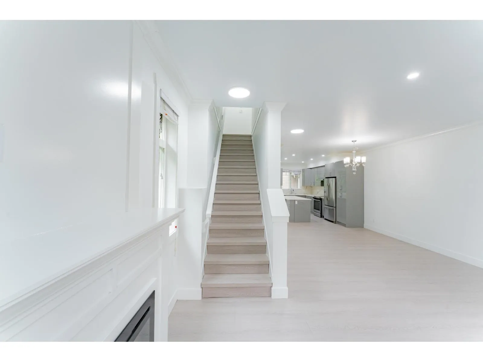13 14285 64 AVENUE