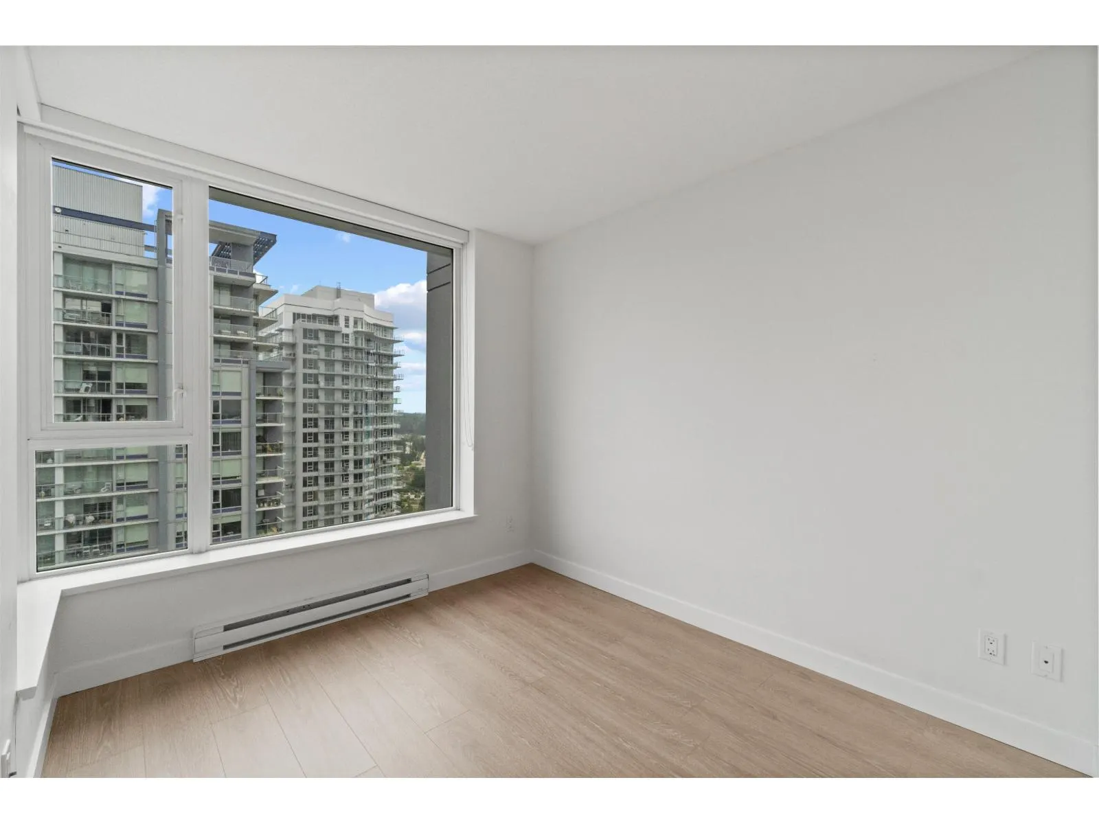 4101 13696 100 AVENUE