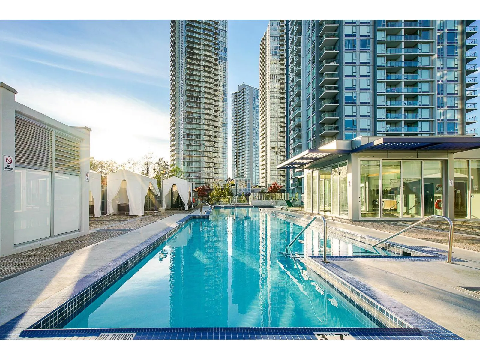 4101 13696 100 AVENUE