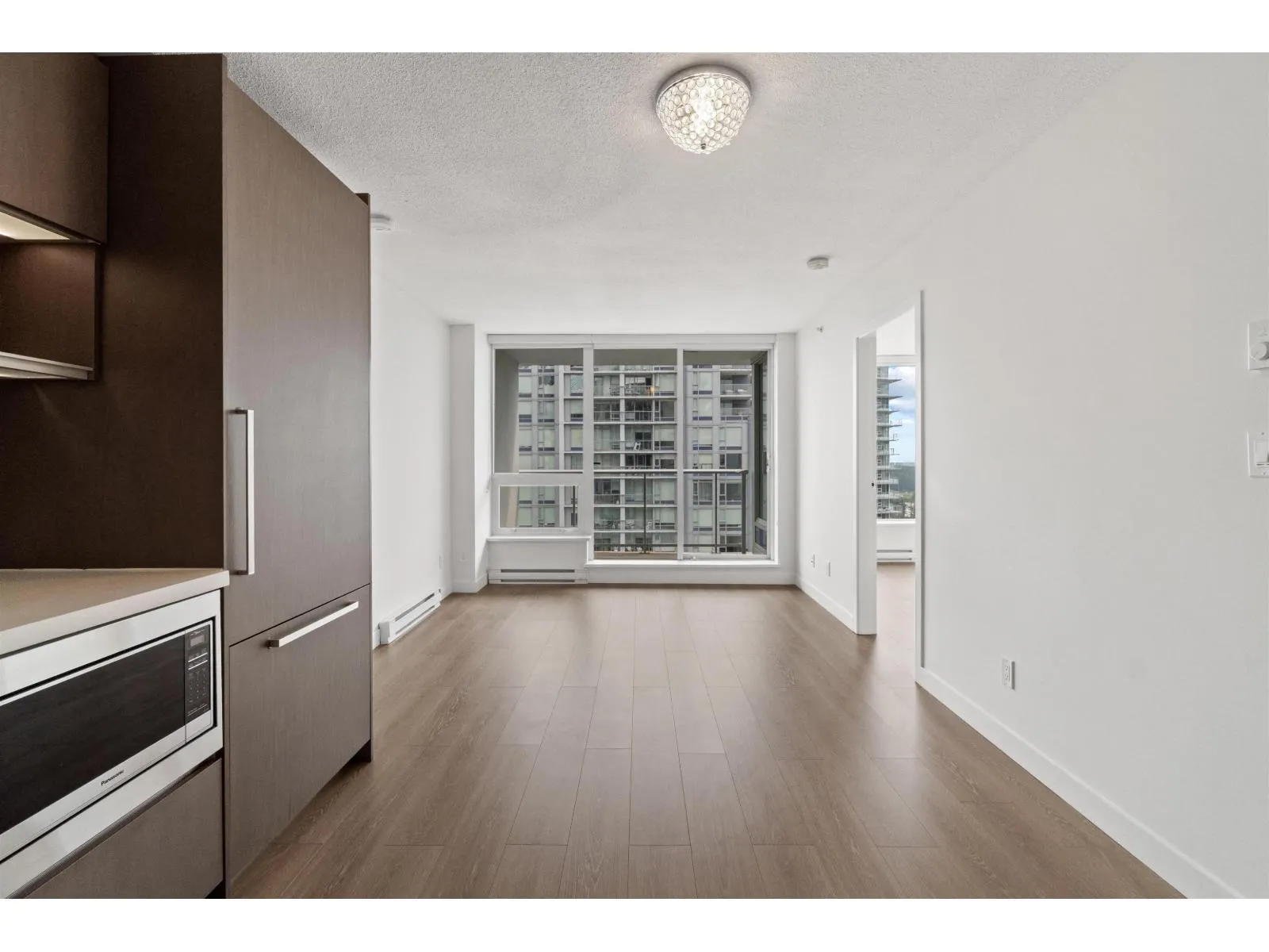 4101 13696 100 AVENUE