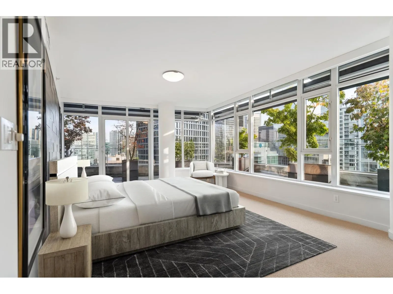2502 1233 W CORDOVA STREET