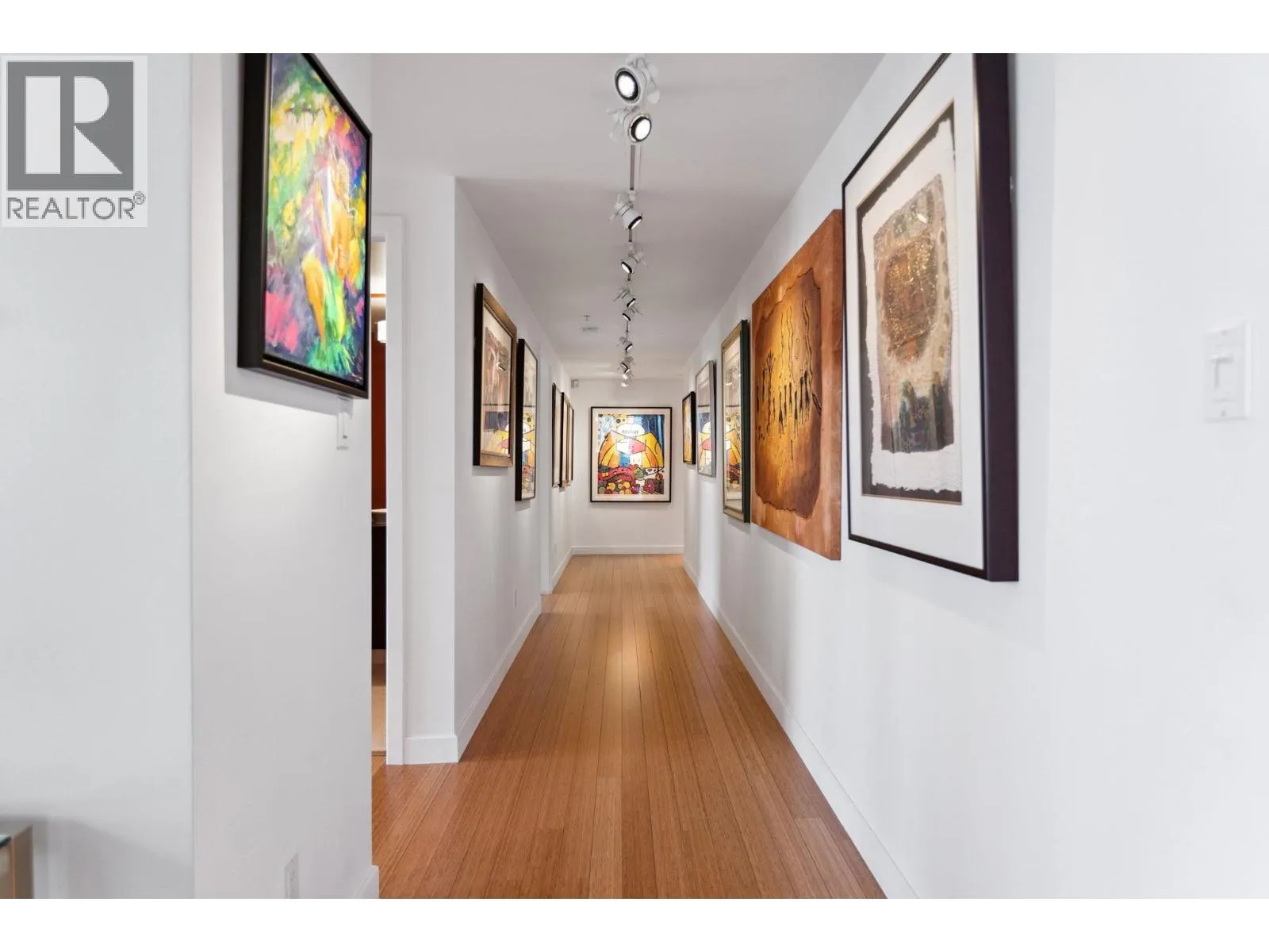 2502 1233 W CORDOVA STREET