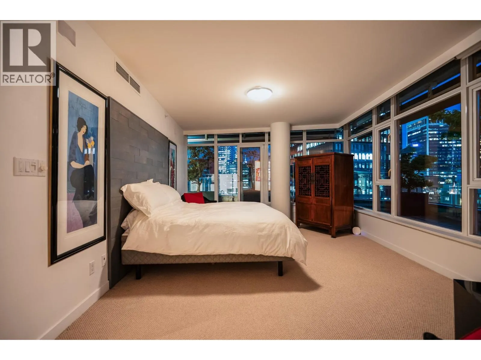 2502 1233 W CORDOVA STREET